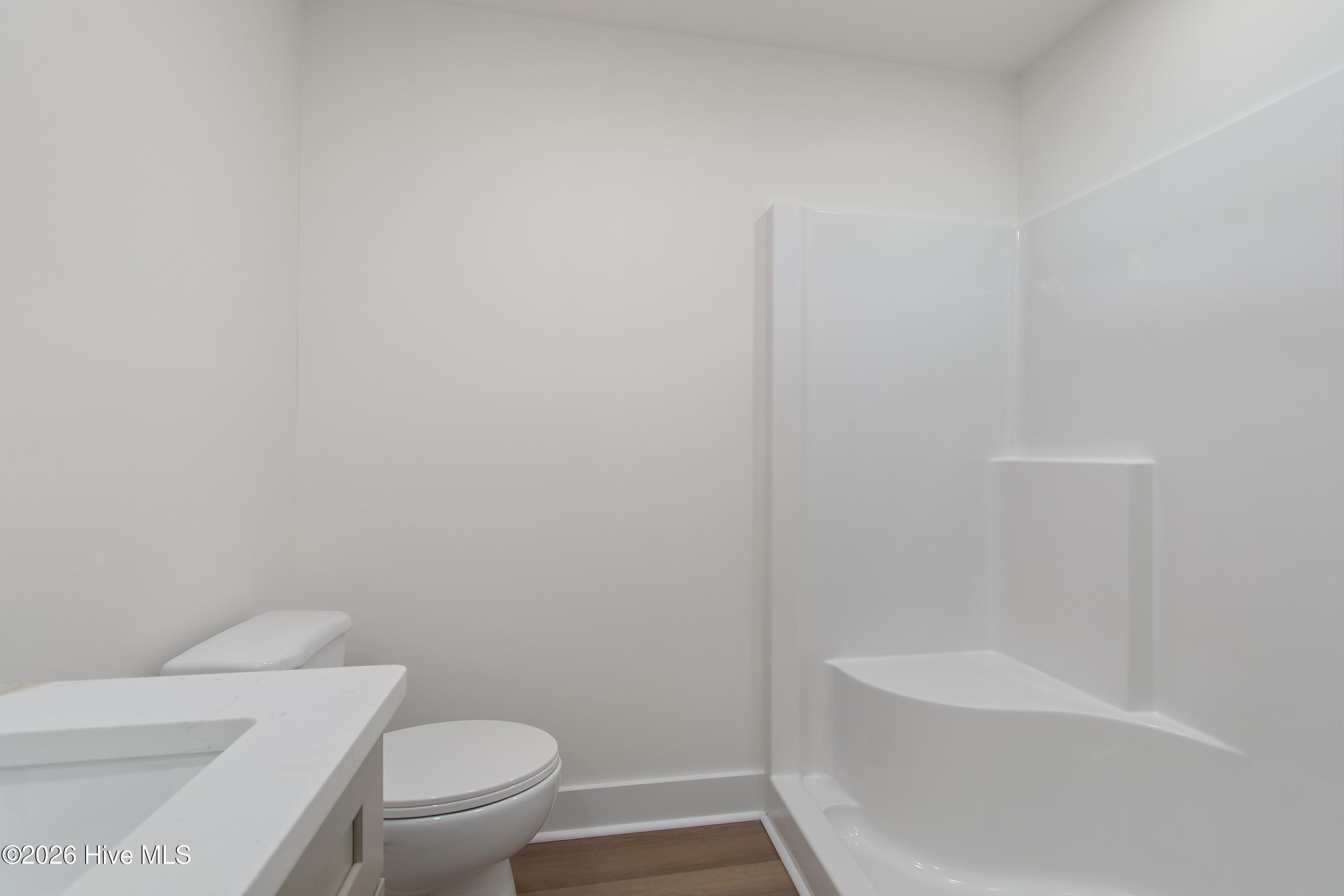 152 Hillside Street Property Photo 23
