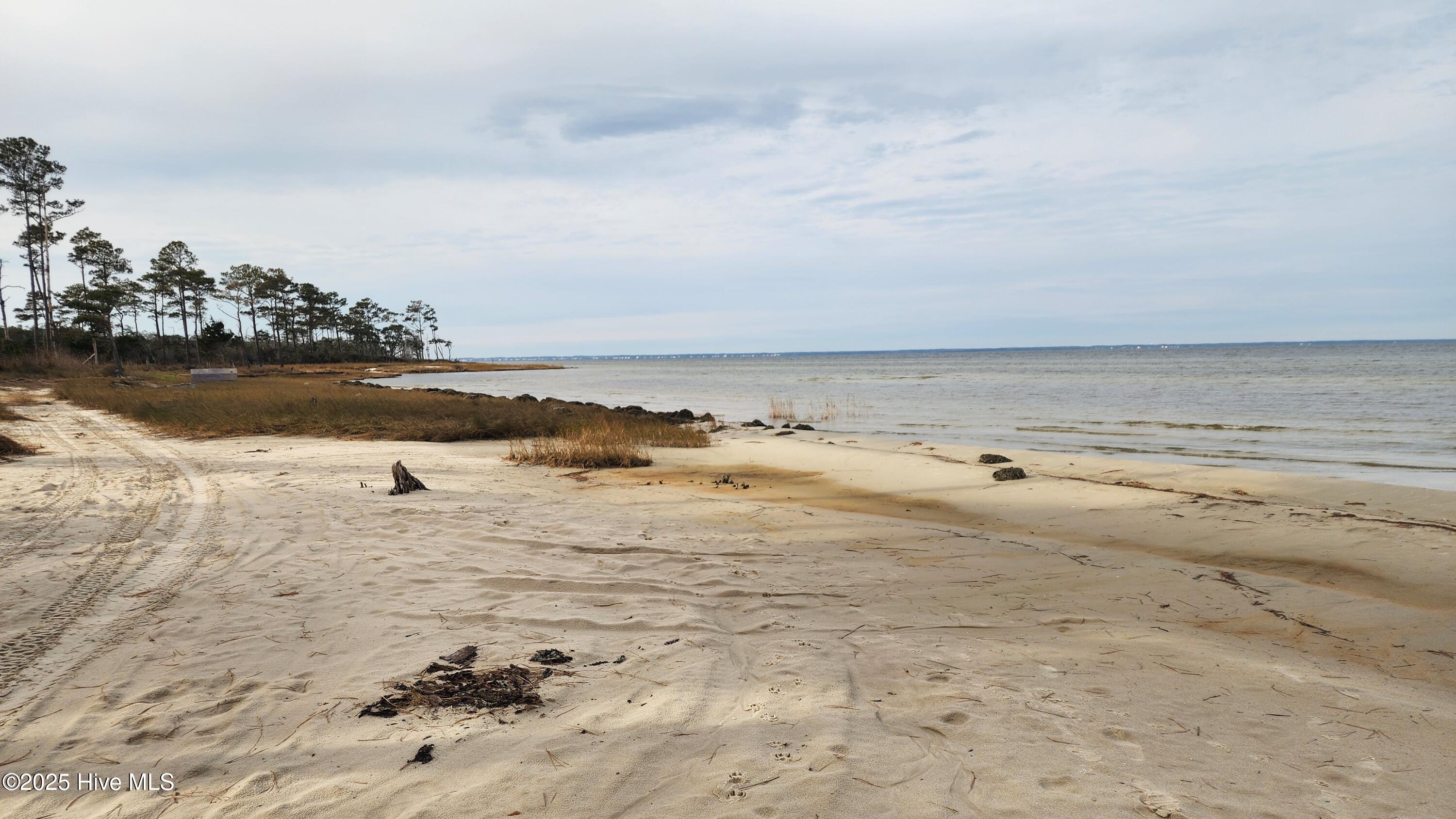 187 Pamlico Parkway Property Photo 13