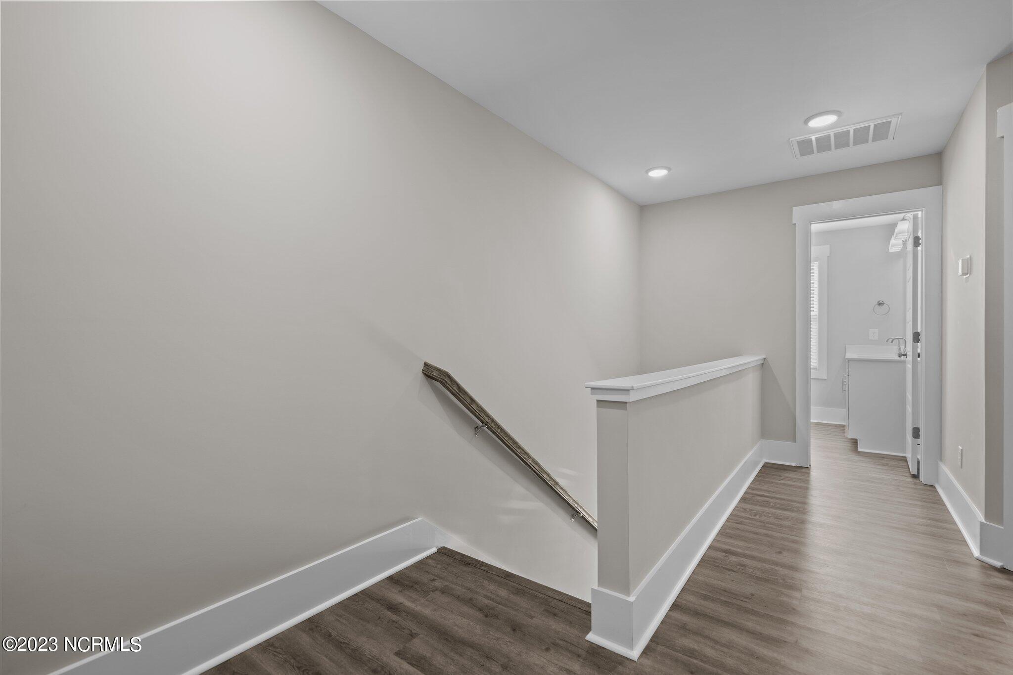 1405 Corbett Street A Property Photo 33