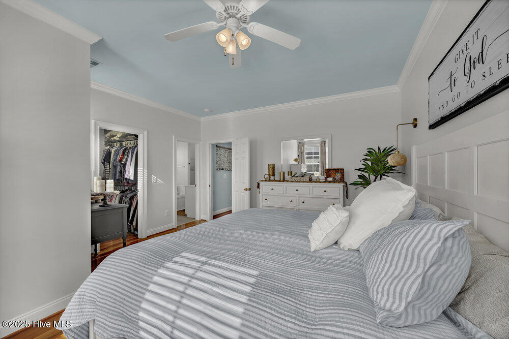 233 Silver Sloop Way Property Photo 16