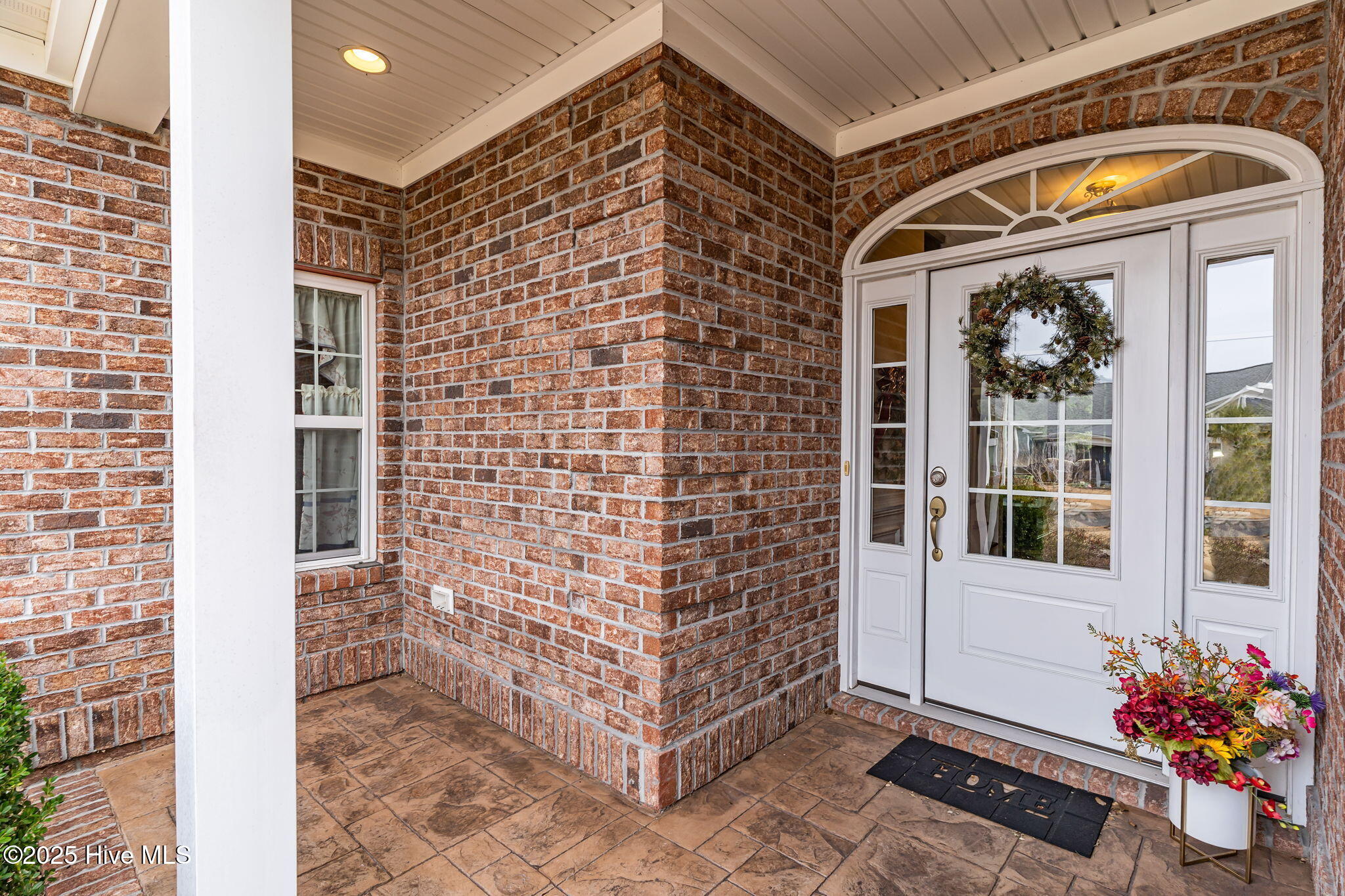 8416 Forest Crest Court Property Photo 7