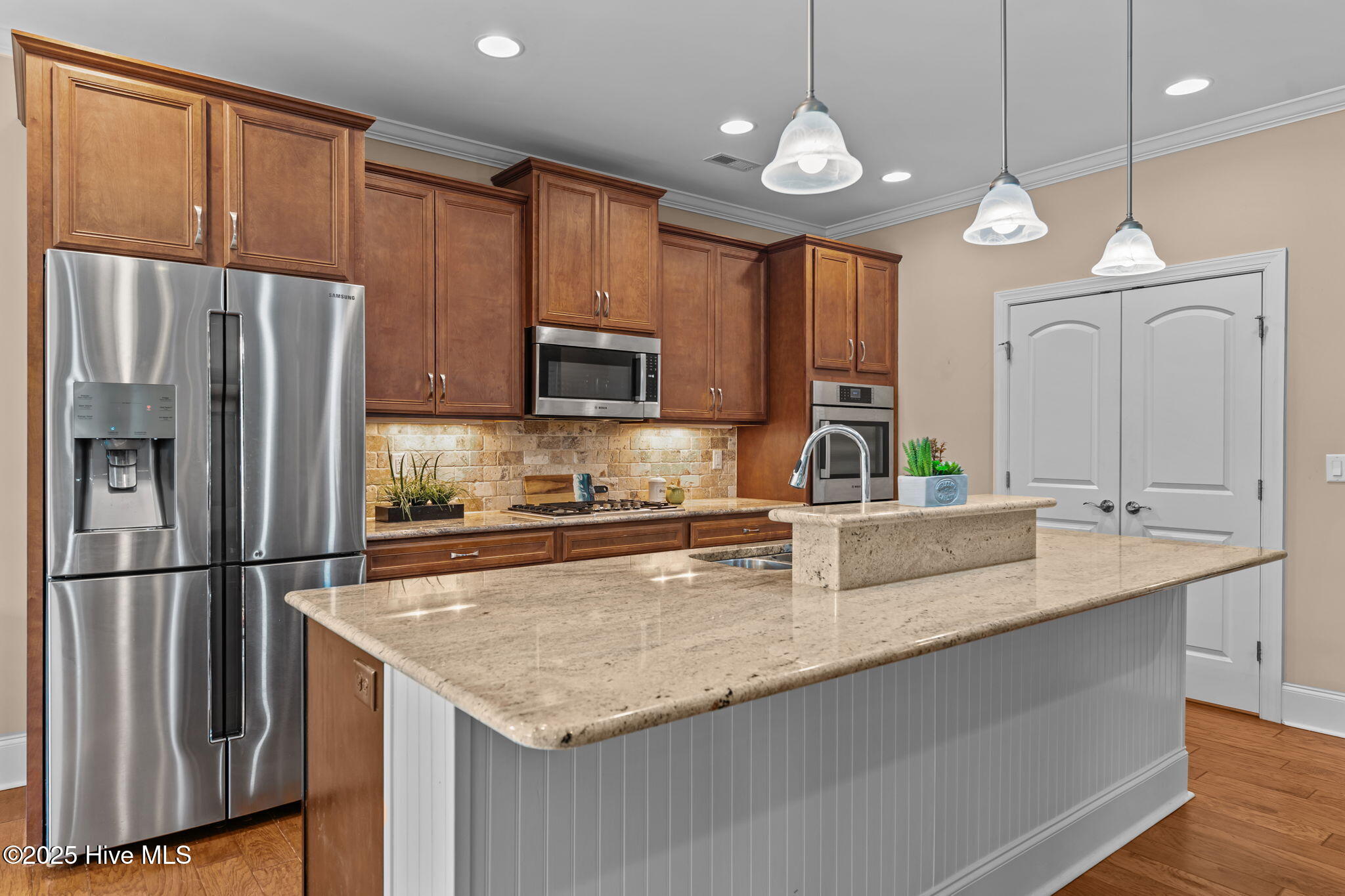 8416 Forest Crest Court Property Photo 14