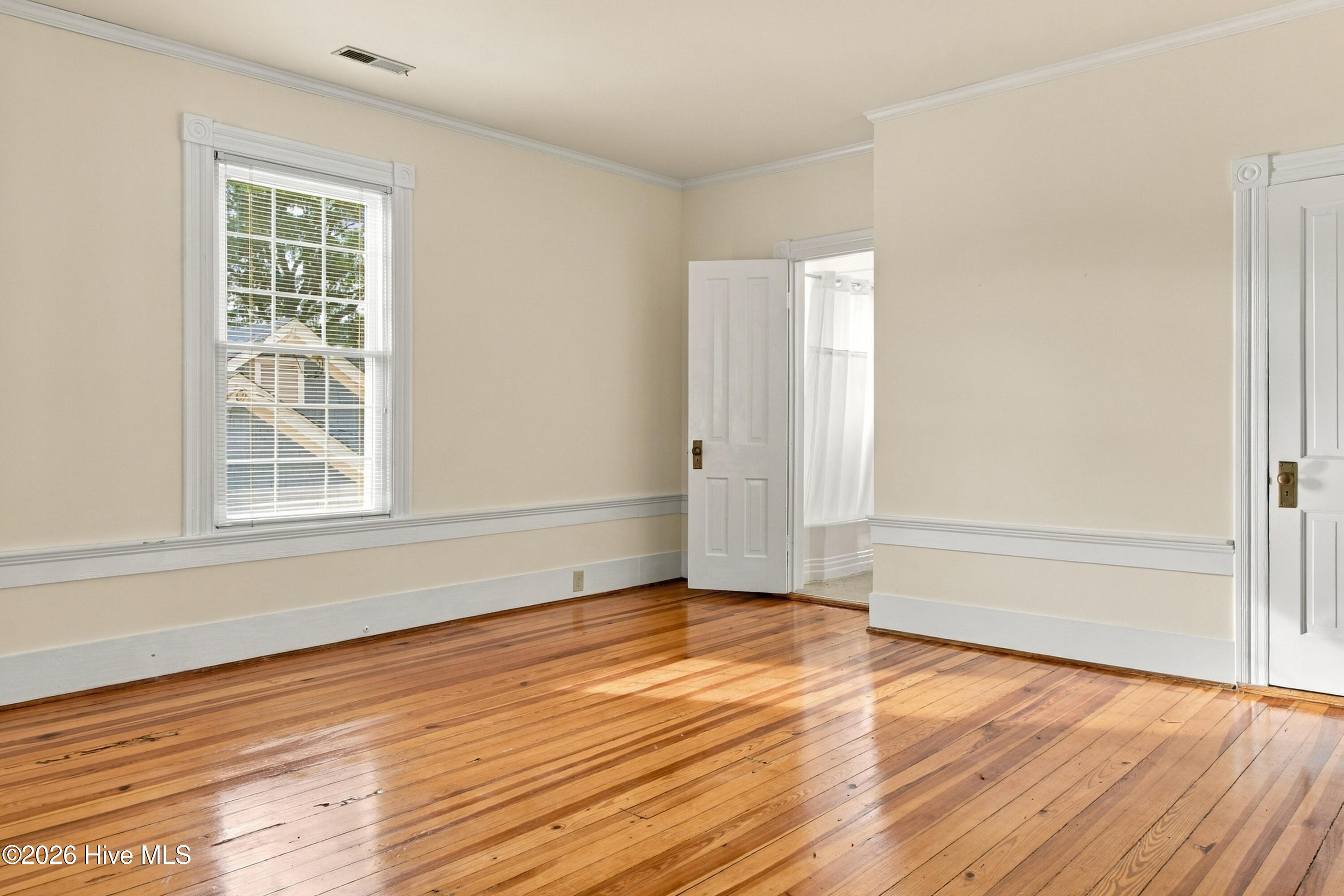 407 S King Street Property Photo 24