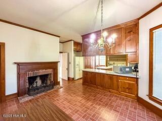 407 S King Street Property Photo 28