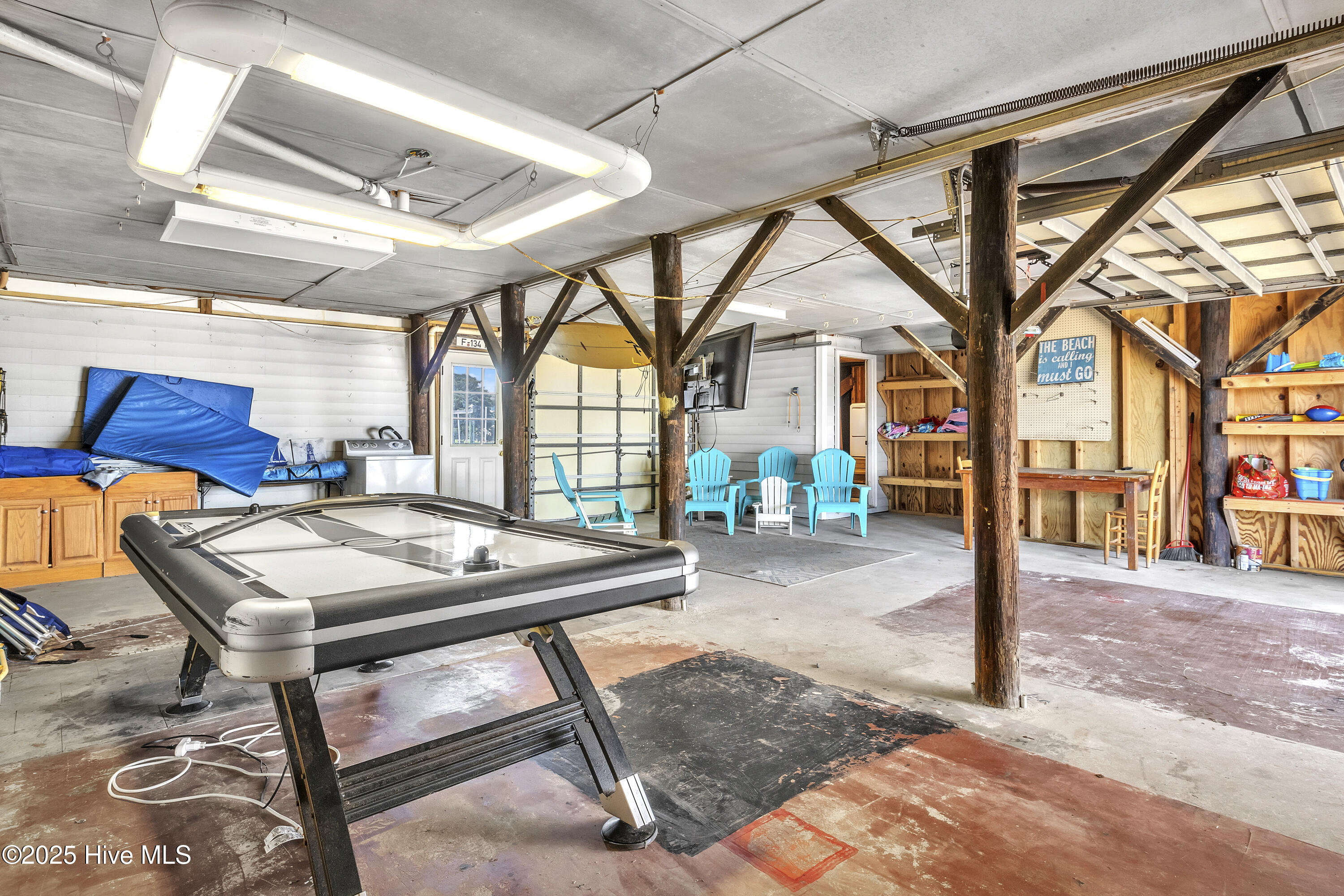 161 High Point Street Property Photo 42