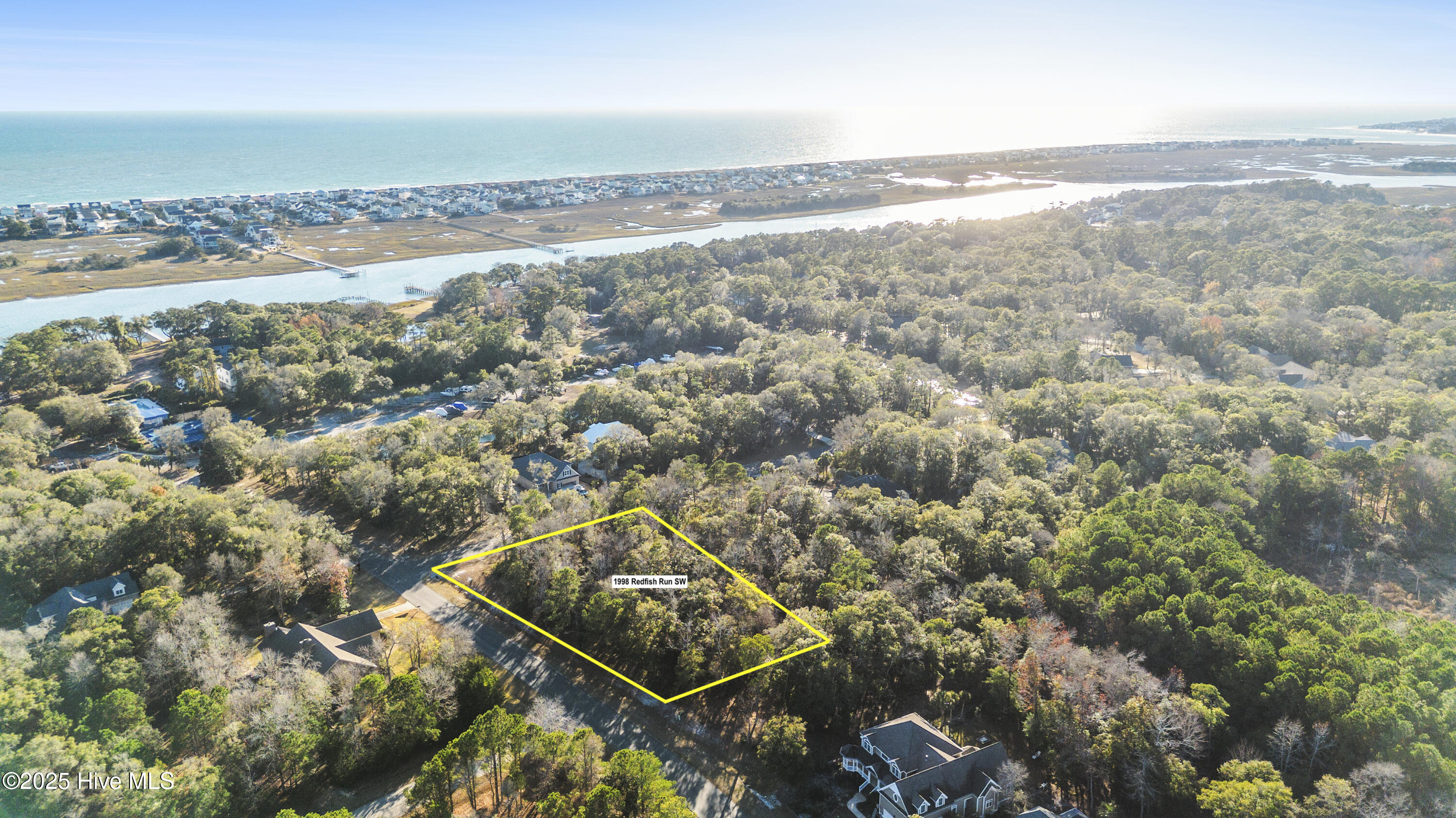 1998 296 Redfish Run Sw Property Photo 2