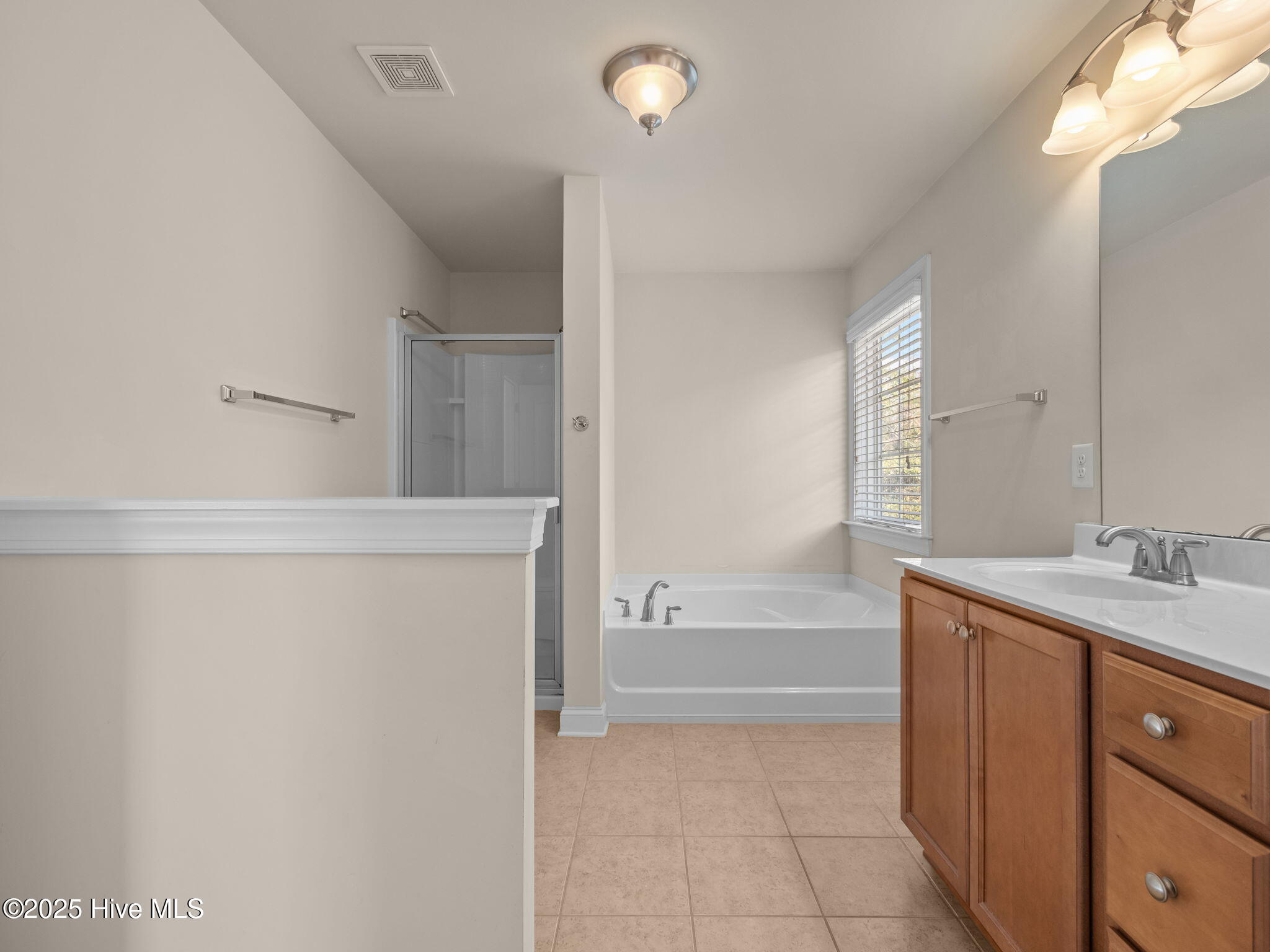 402 Boathouse Court Property Photo 37