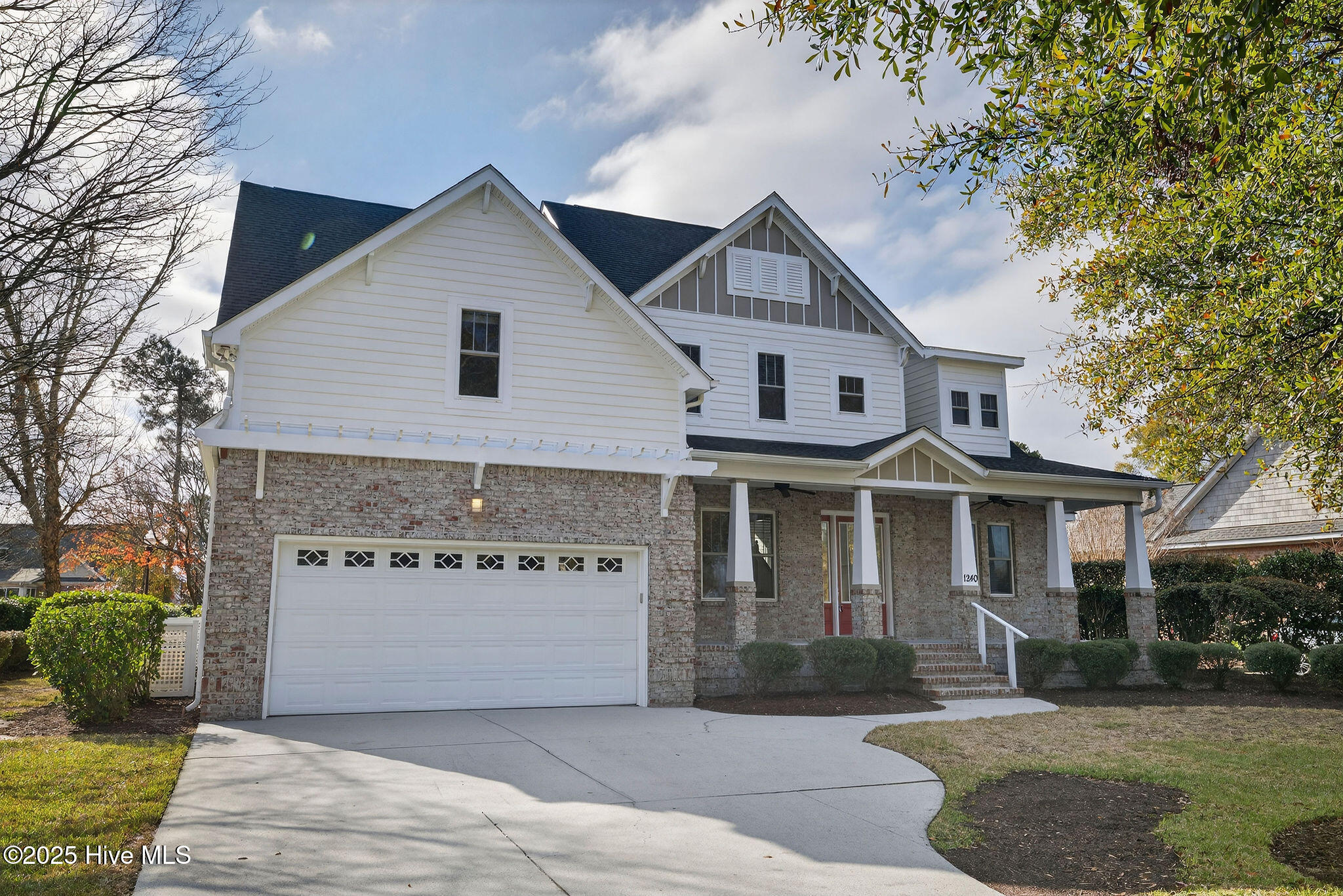 1240 Wood Lily Circle Property Photo 1
