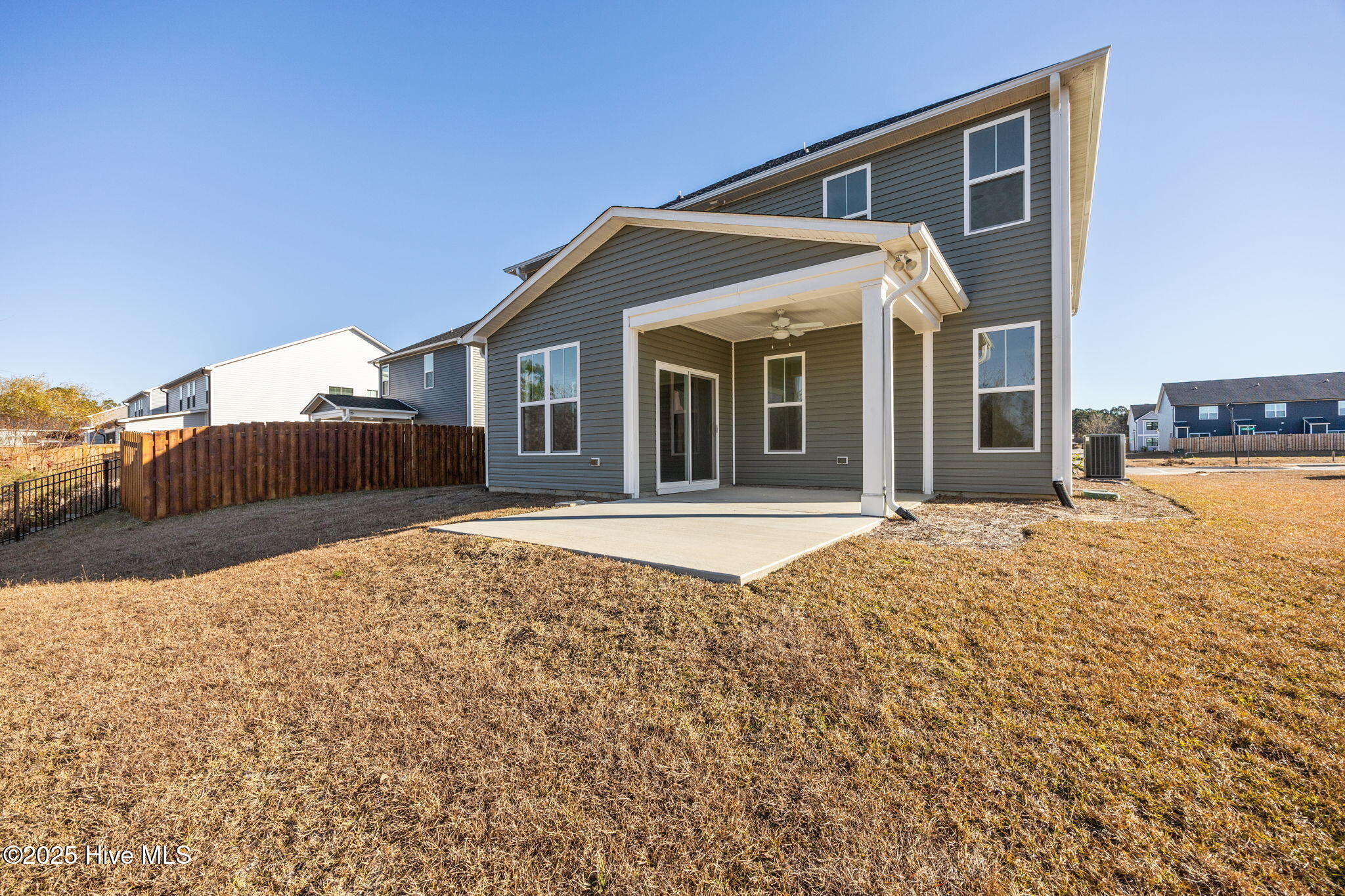 1029 Setting Sun Boulevard Ne Property Photo 5