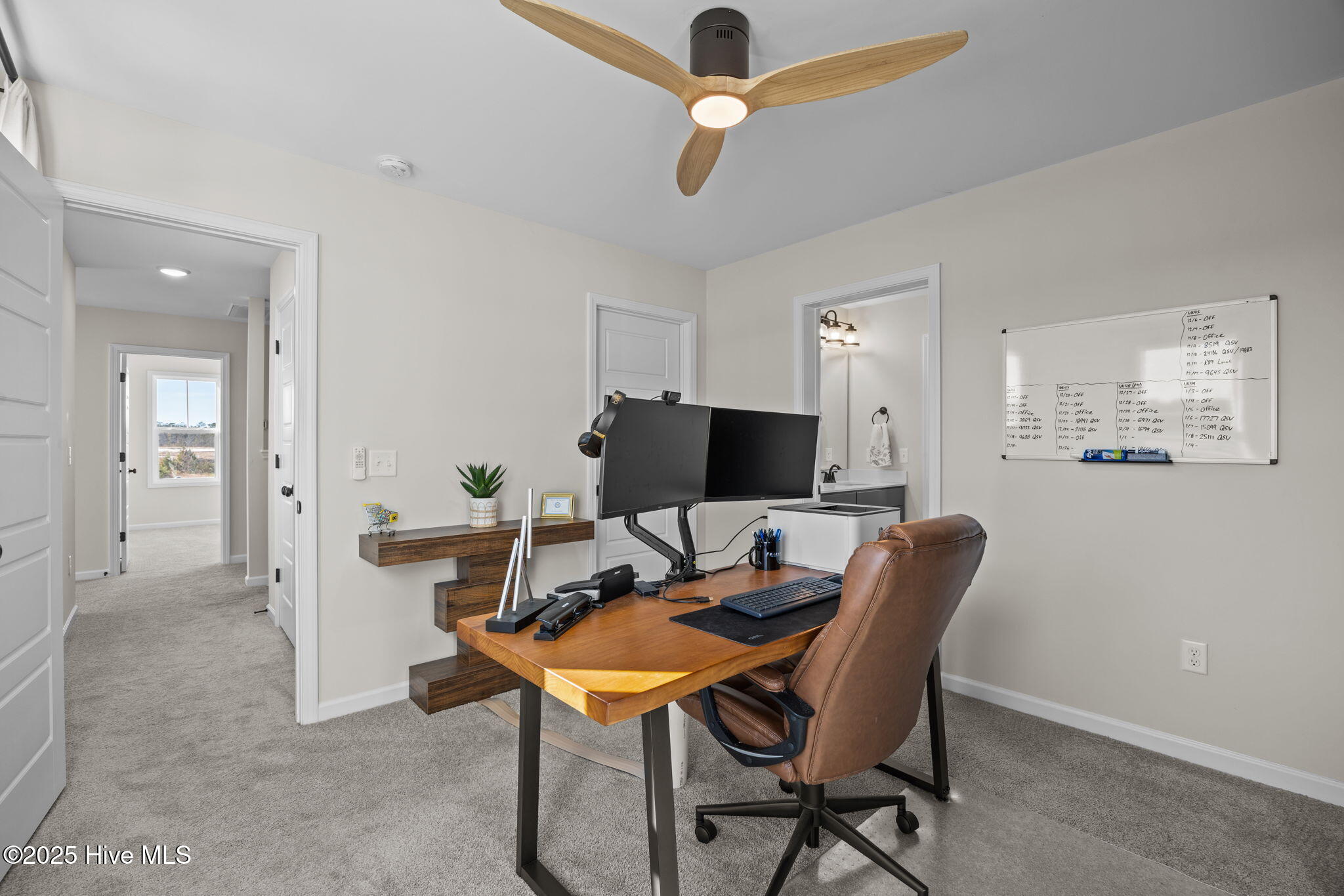1029 Setting Sun Boulevard Ne Property Photo 25