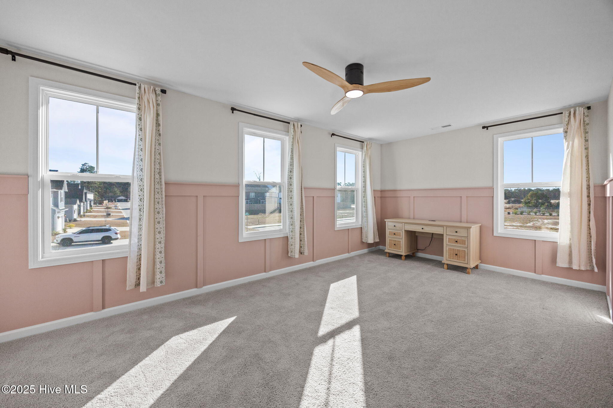 1029 Setting Sun Boulevard Ne Property Photo 35