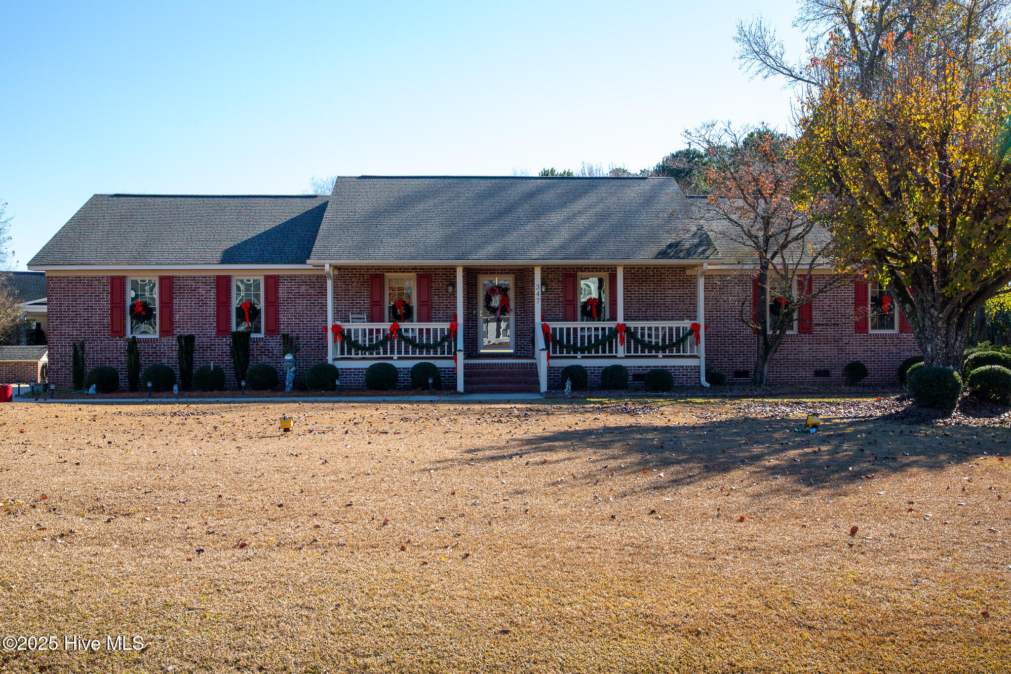 347 Stewart Circle Property Photo 1