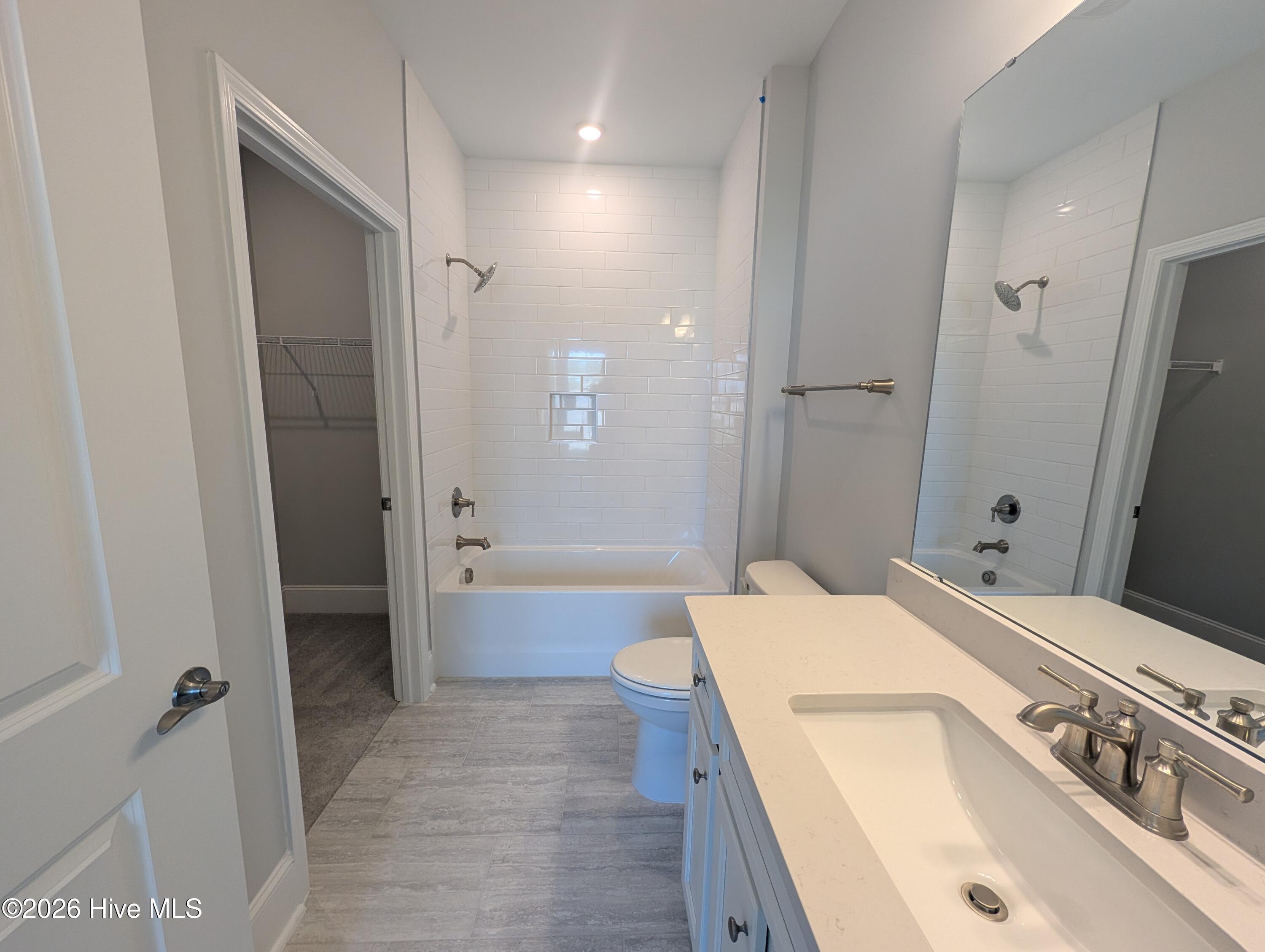 7599 Gorse Drive Property Photo 7