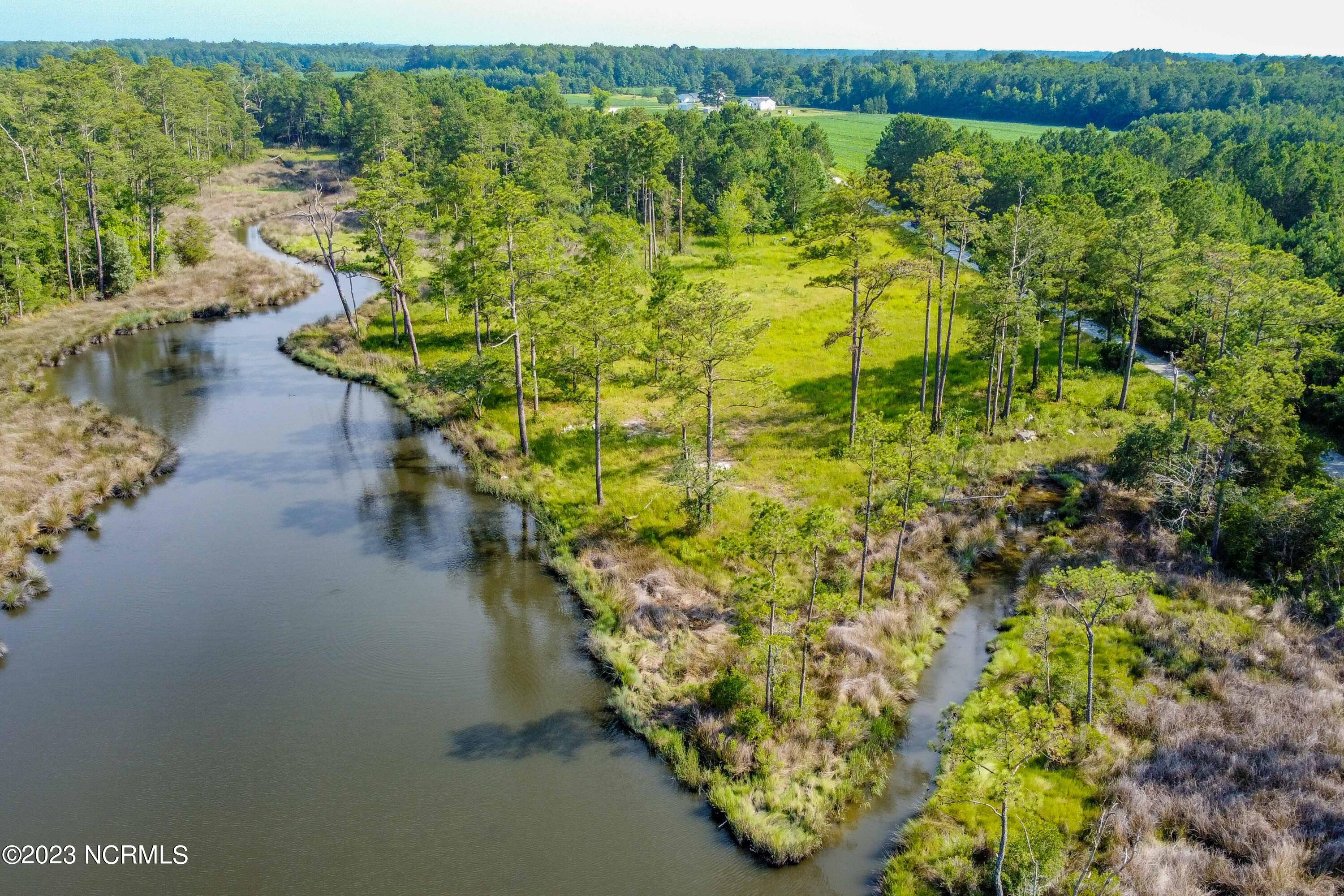 300 Cabin Creek Lane Property Photo 14