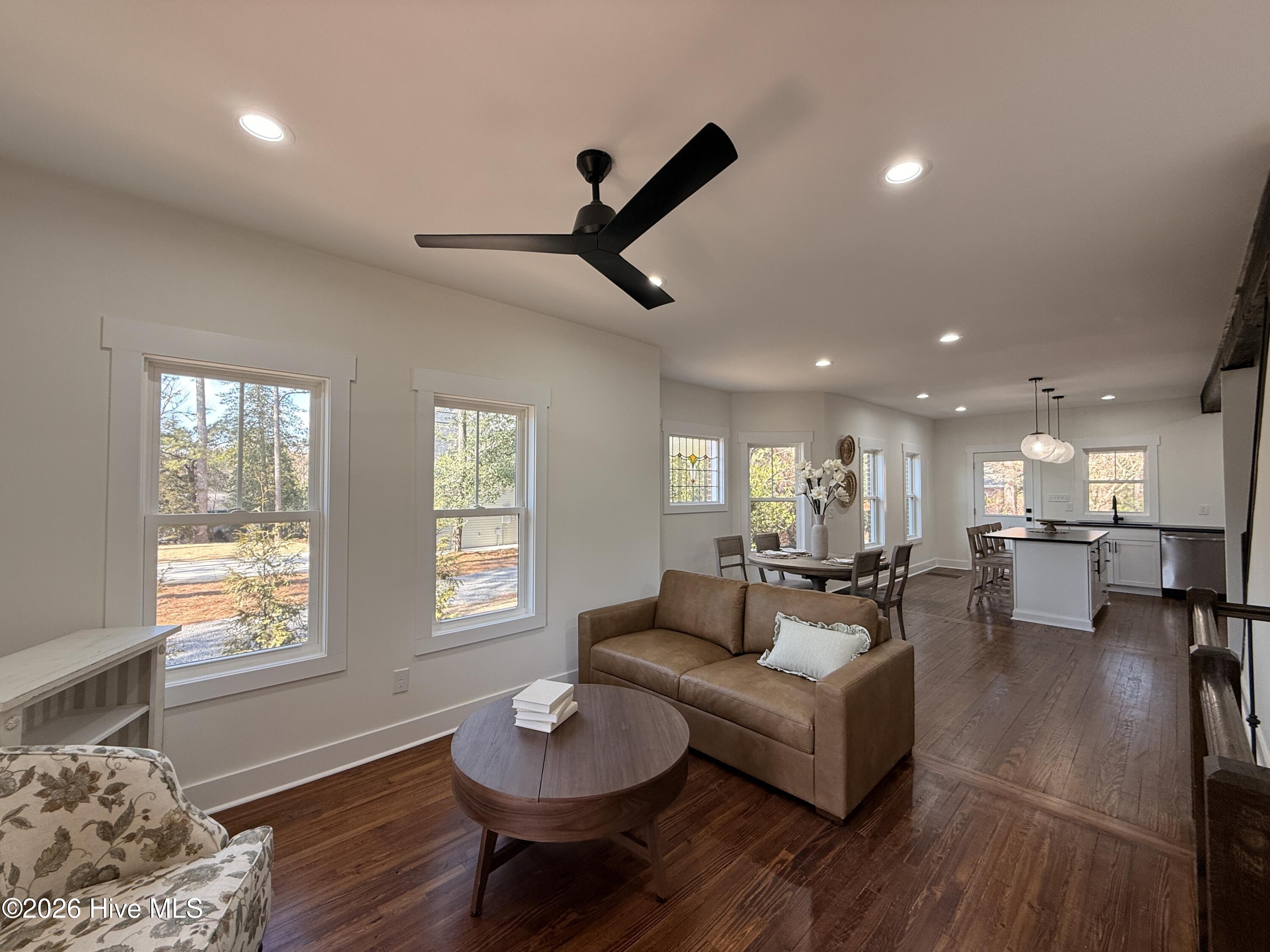 132 Tower Street Property Photo 7