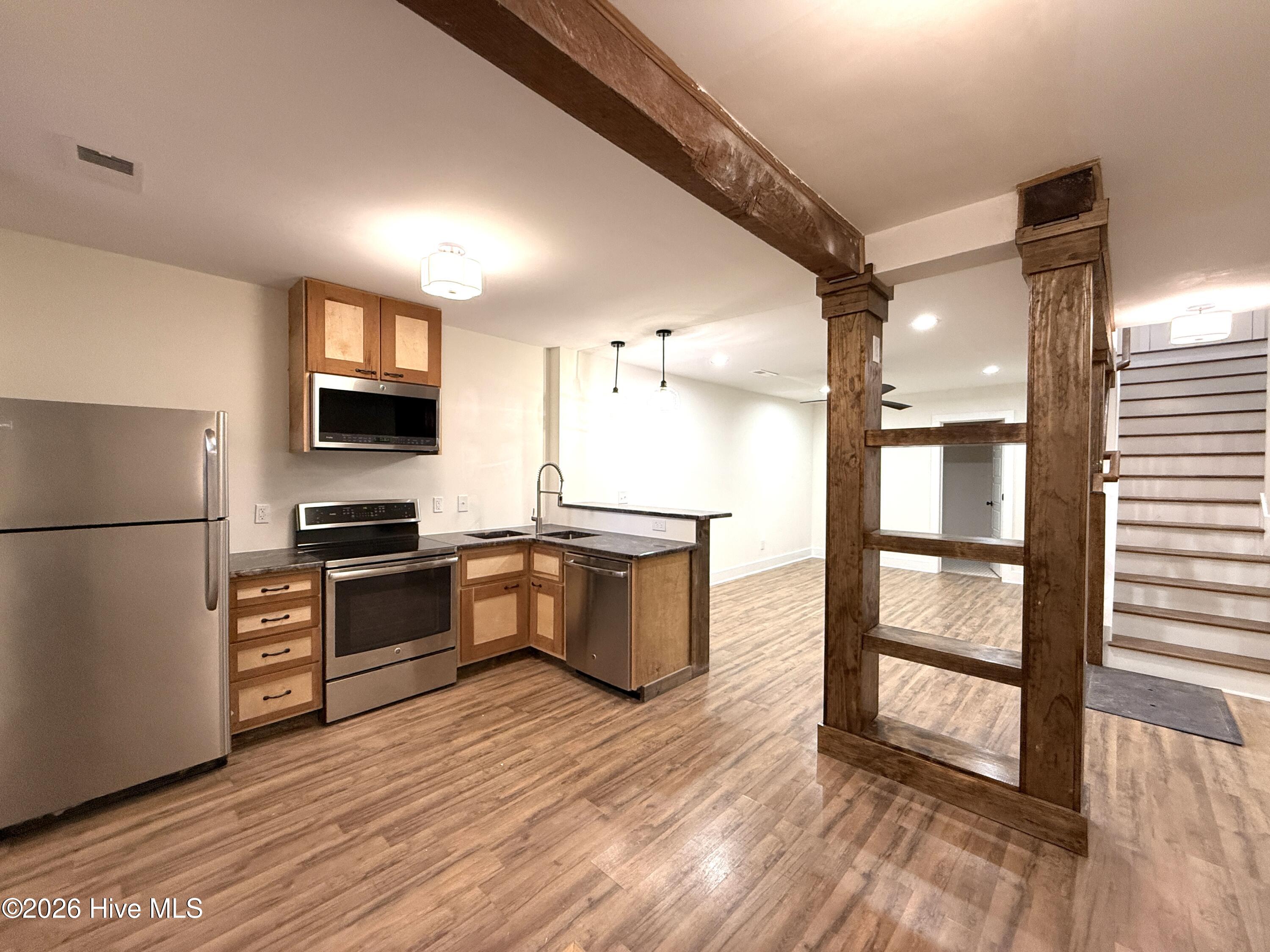 132 Tower Street Property Photo 40