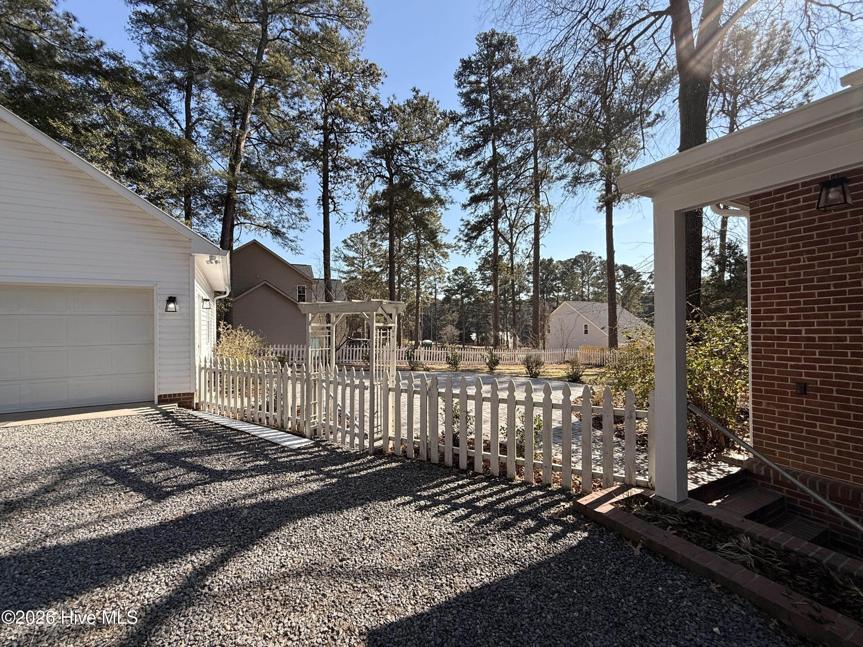 132 Tower Street Property Photo 49