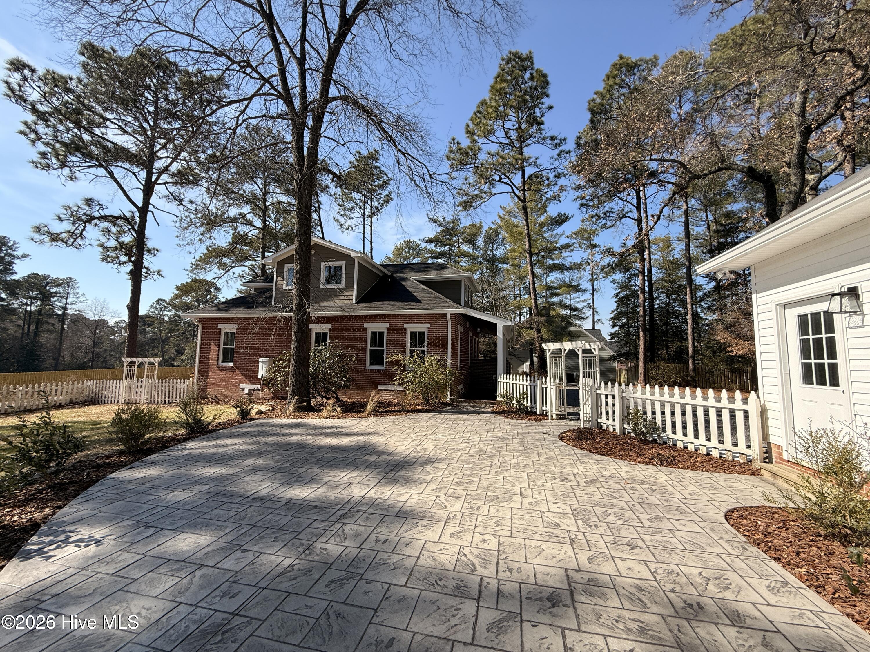 132 Tower Street Property Photo 50