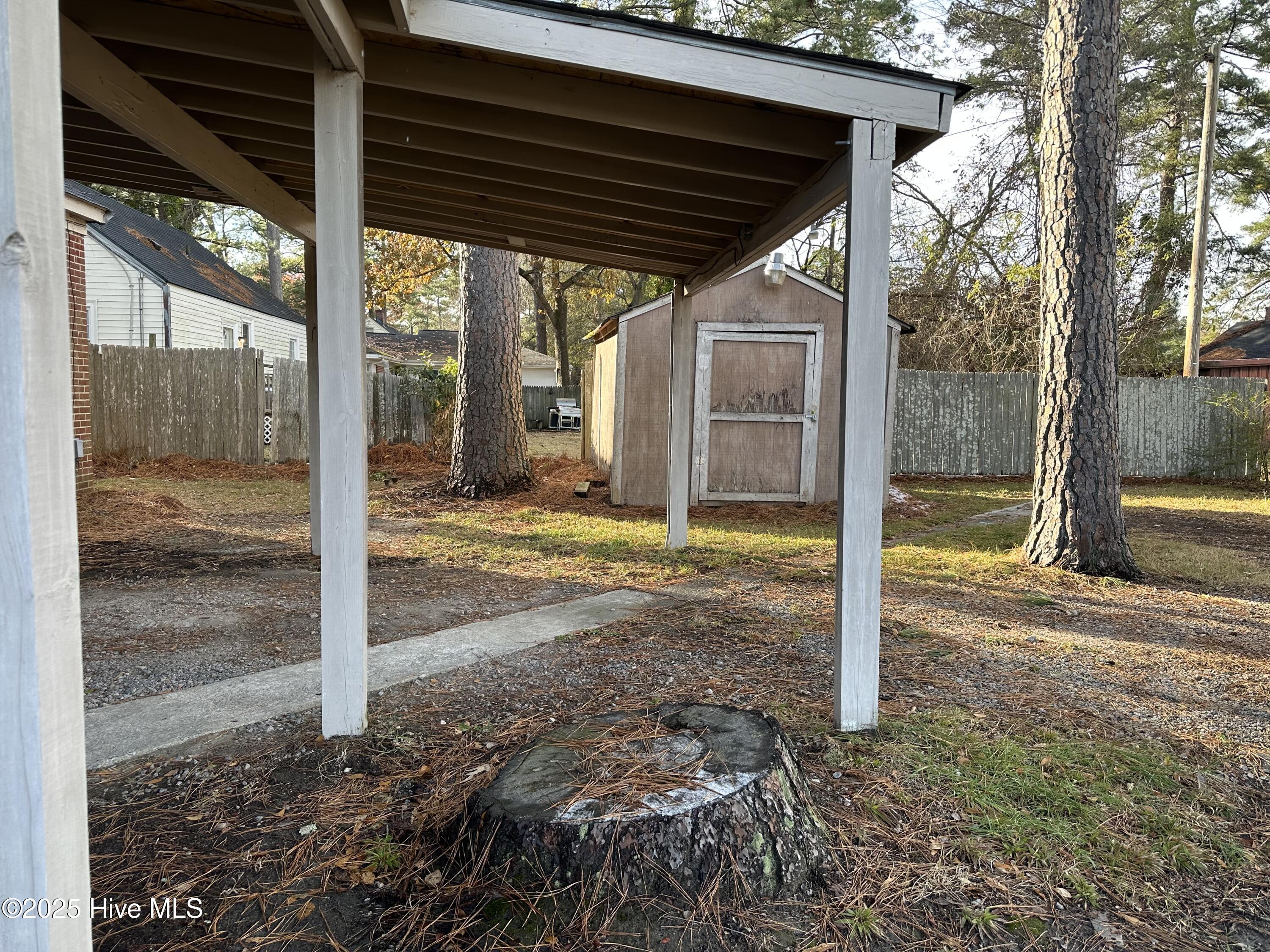 1332 Sycamore Street Property Photo 13
