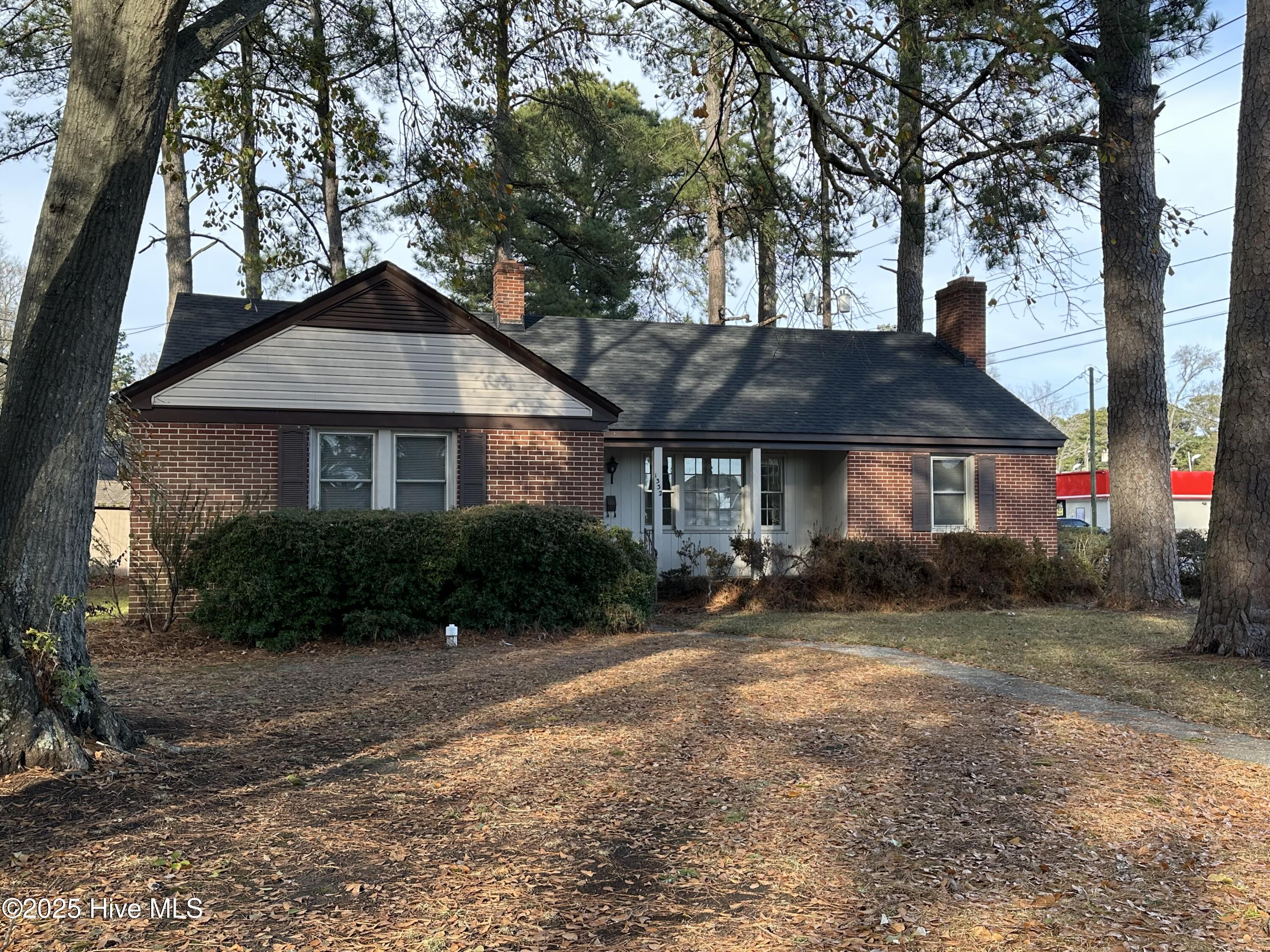 1332 Sycamore Street Property Photo 16