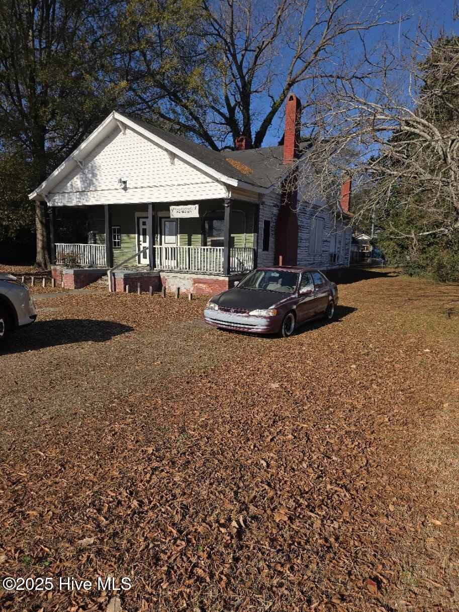 1102 Dickinson Avenue Property Photo 12