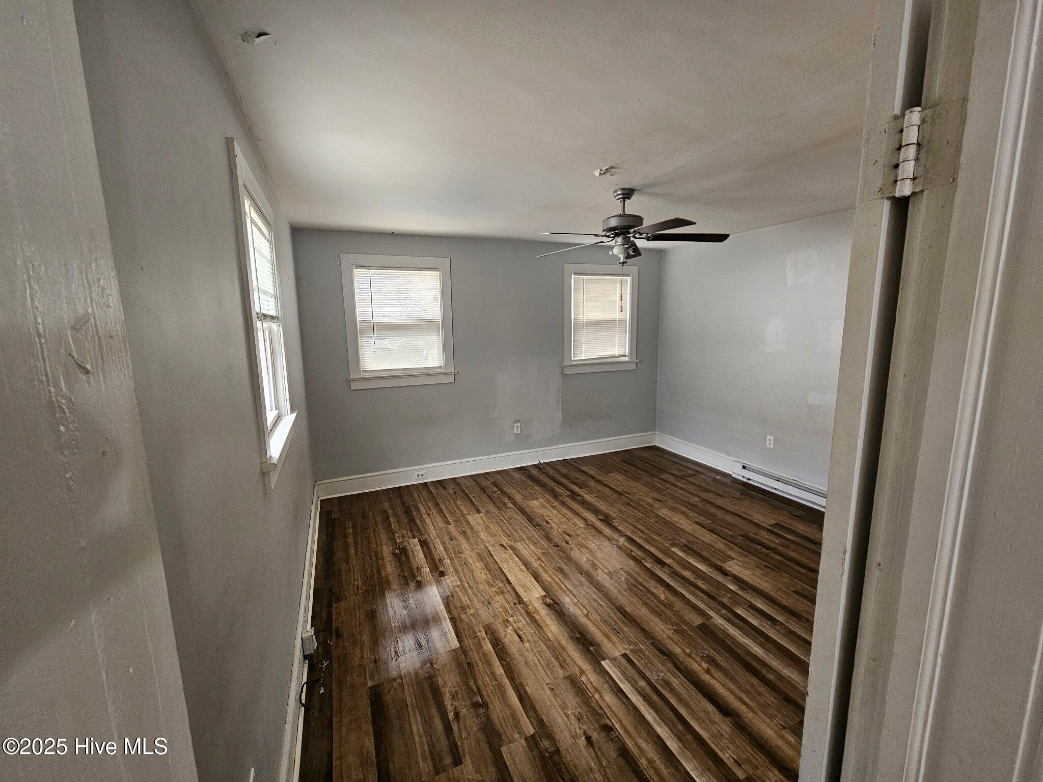 546 Marigold Street Property Photo 6
