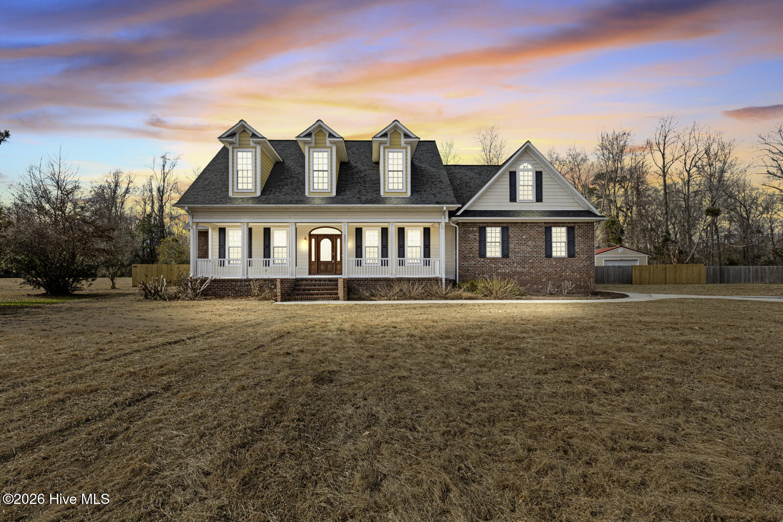 237 Country Squire Lane Property Photo 1