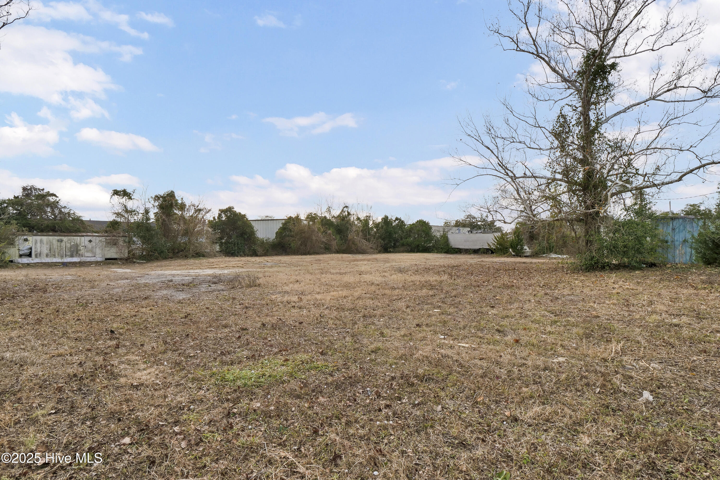 1403 S 5th Avenue Property Photo 21