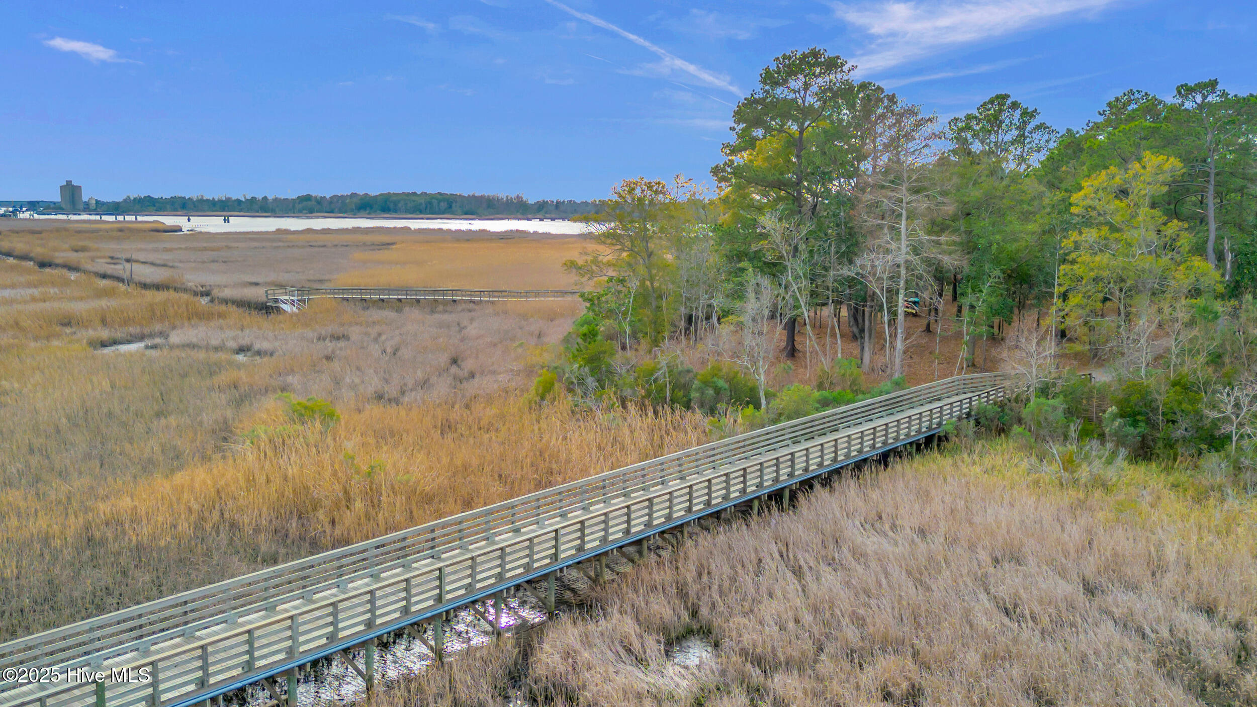 1543 72 Riverview Terrace Property Photo 9