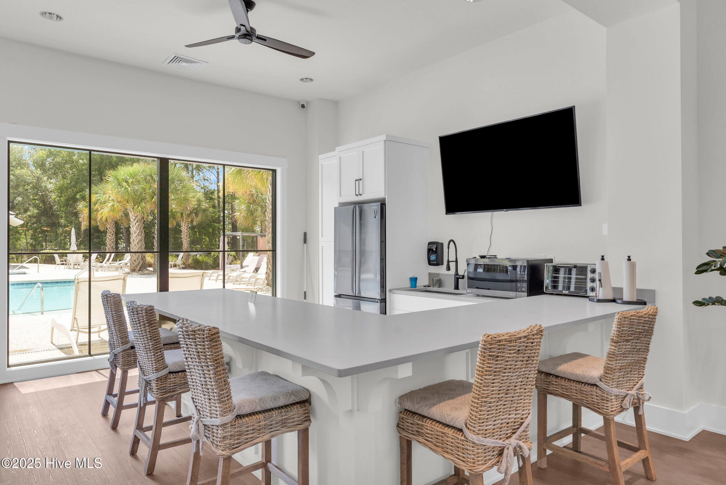 1543 72 Riverview Terrace Property Photo 26