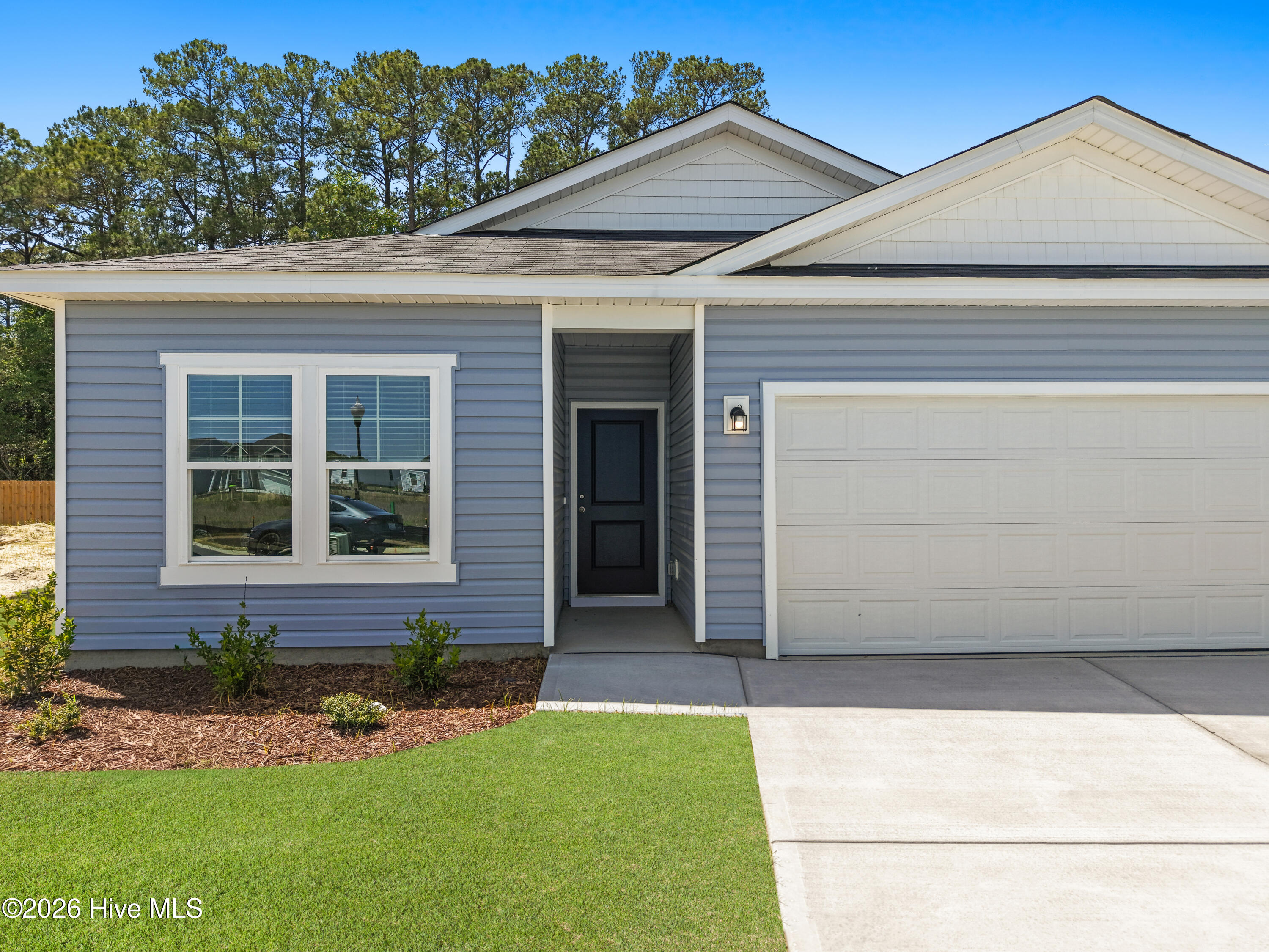 1152 Garland Lake Cir Sw Property Photo 2
