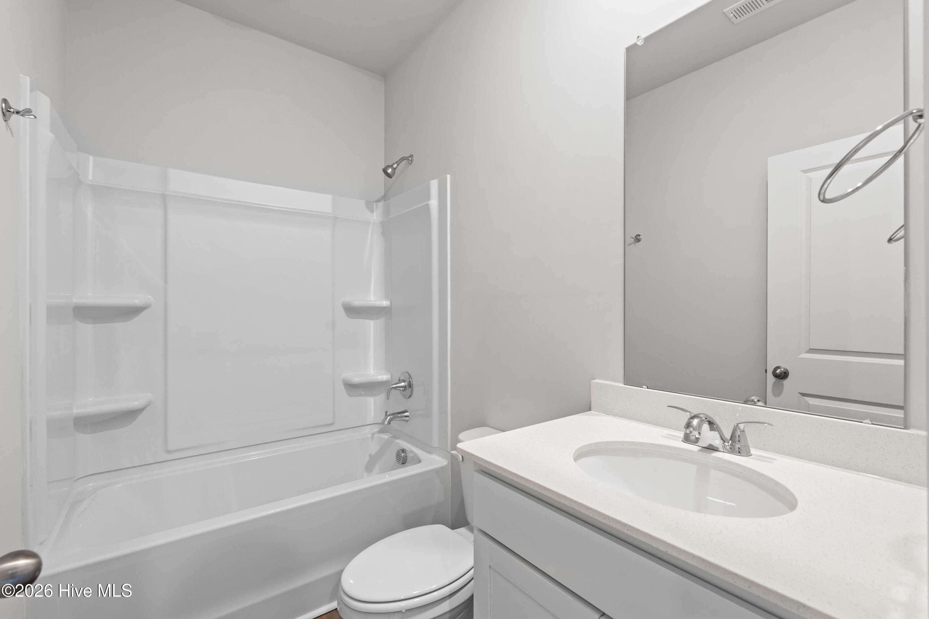 1152 Garland Lake Cir Sw Property Photo 7