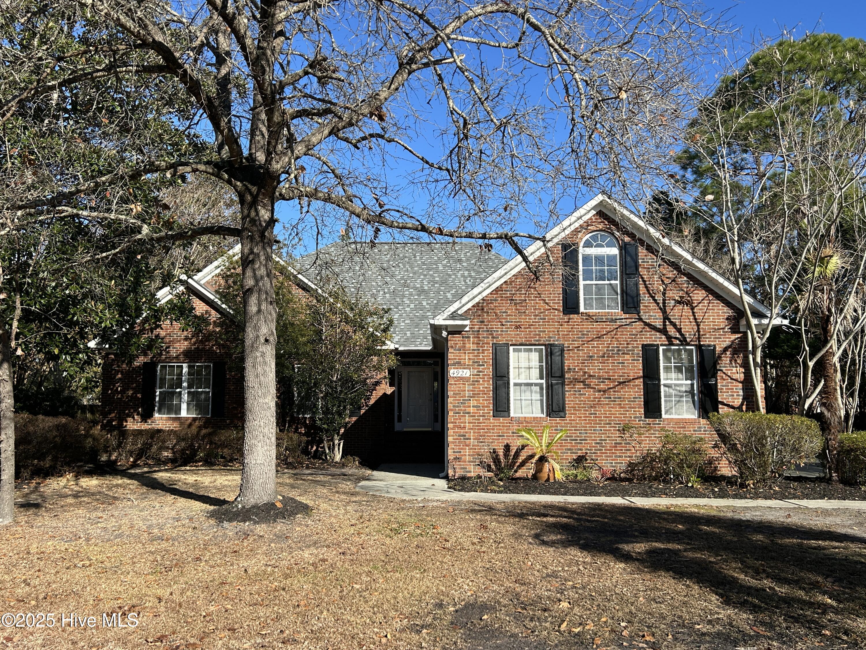 4921 Crosswinds Drive Property Photo 1
