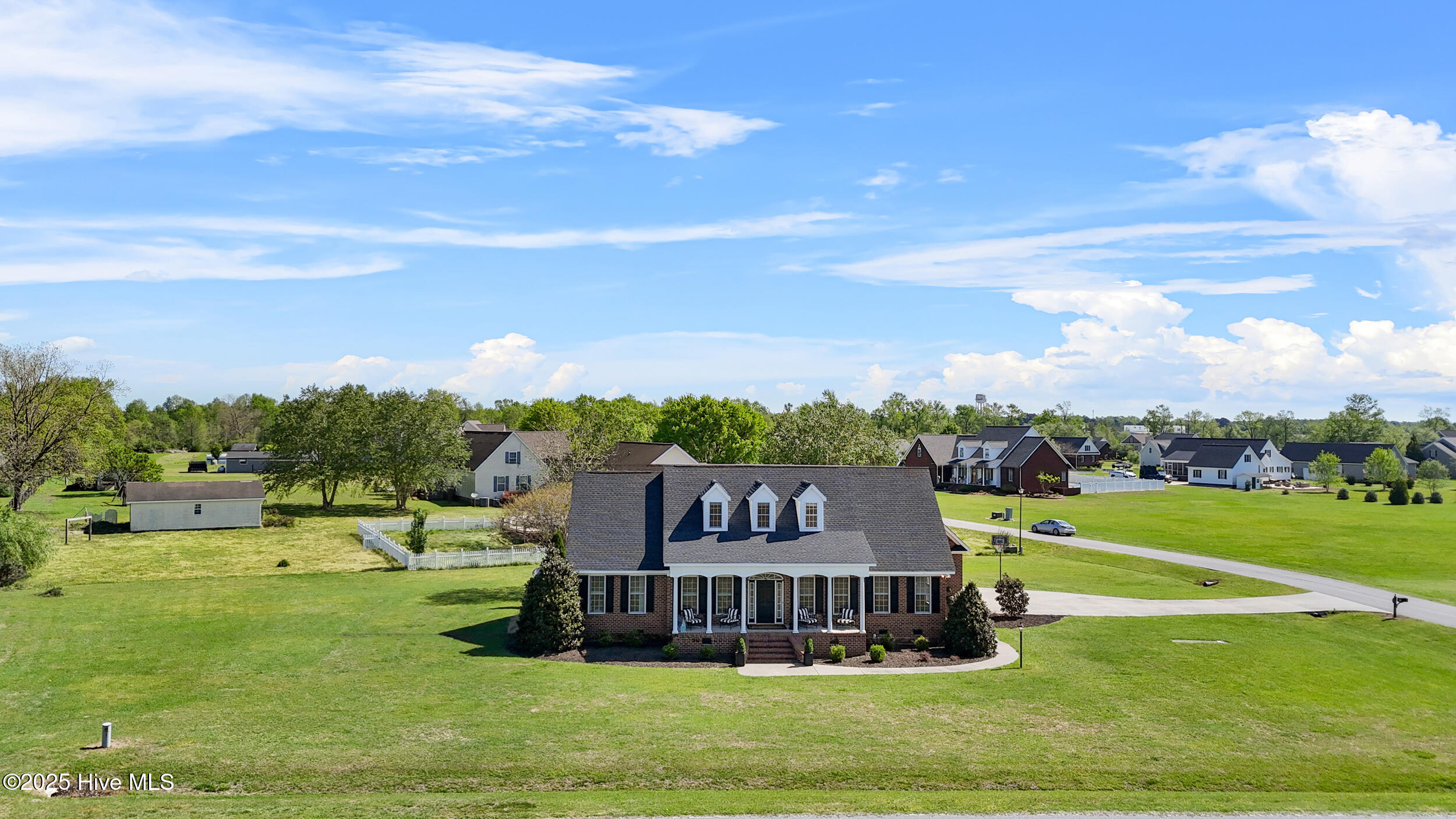 103 Arabian Circle Property Photo 7