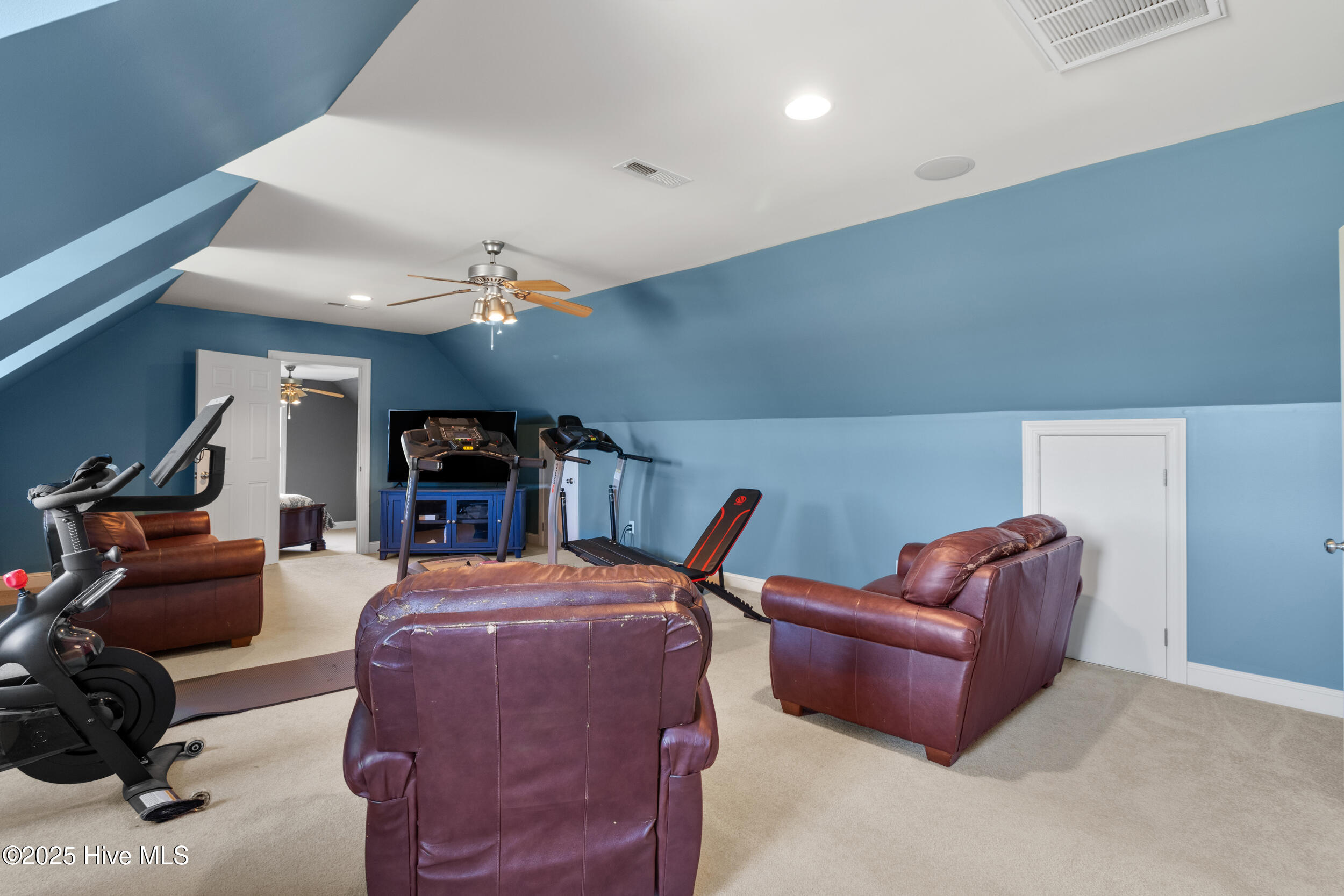 103 Arabian Circle Property Photo 49