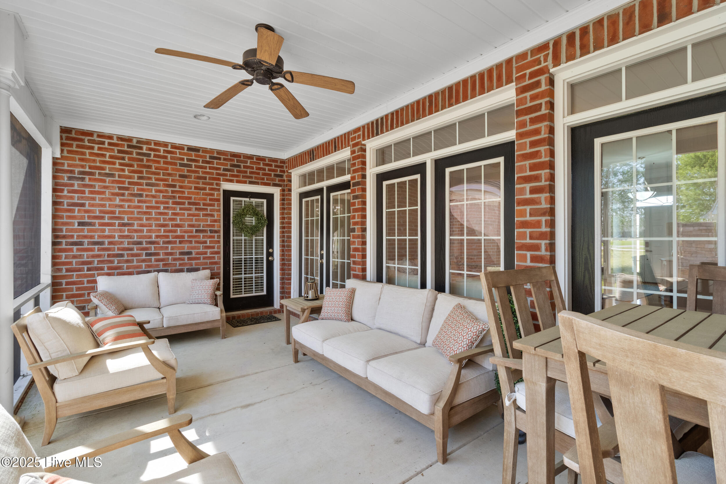 103 Arabian Circle Property Photo 53