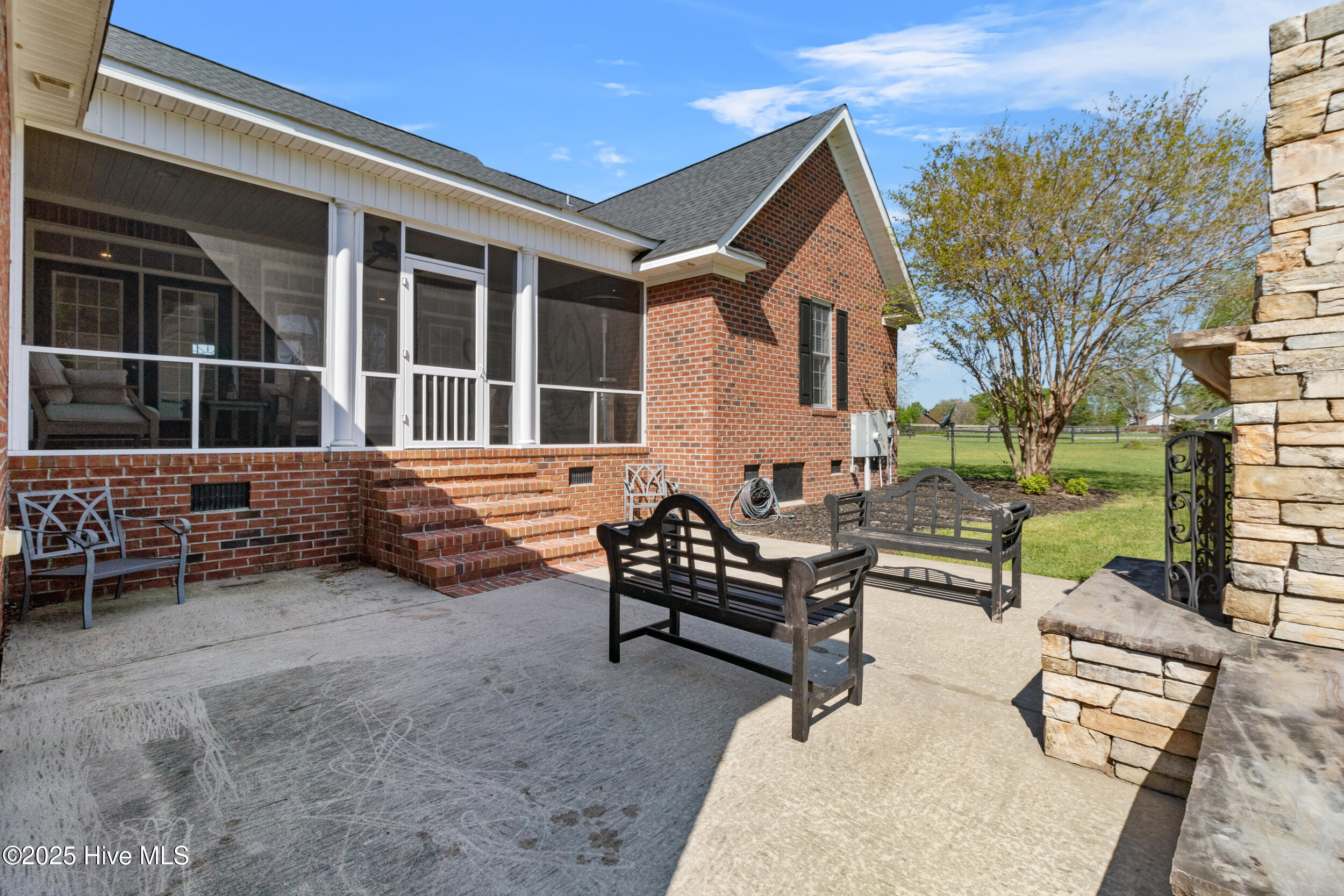 103 Arabian Circle Property Photo 55