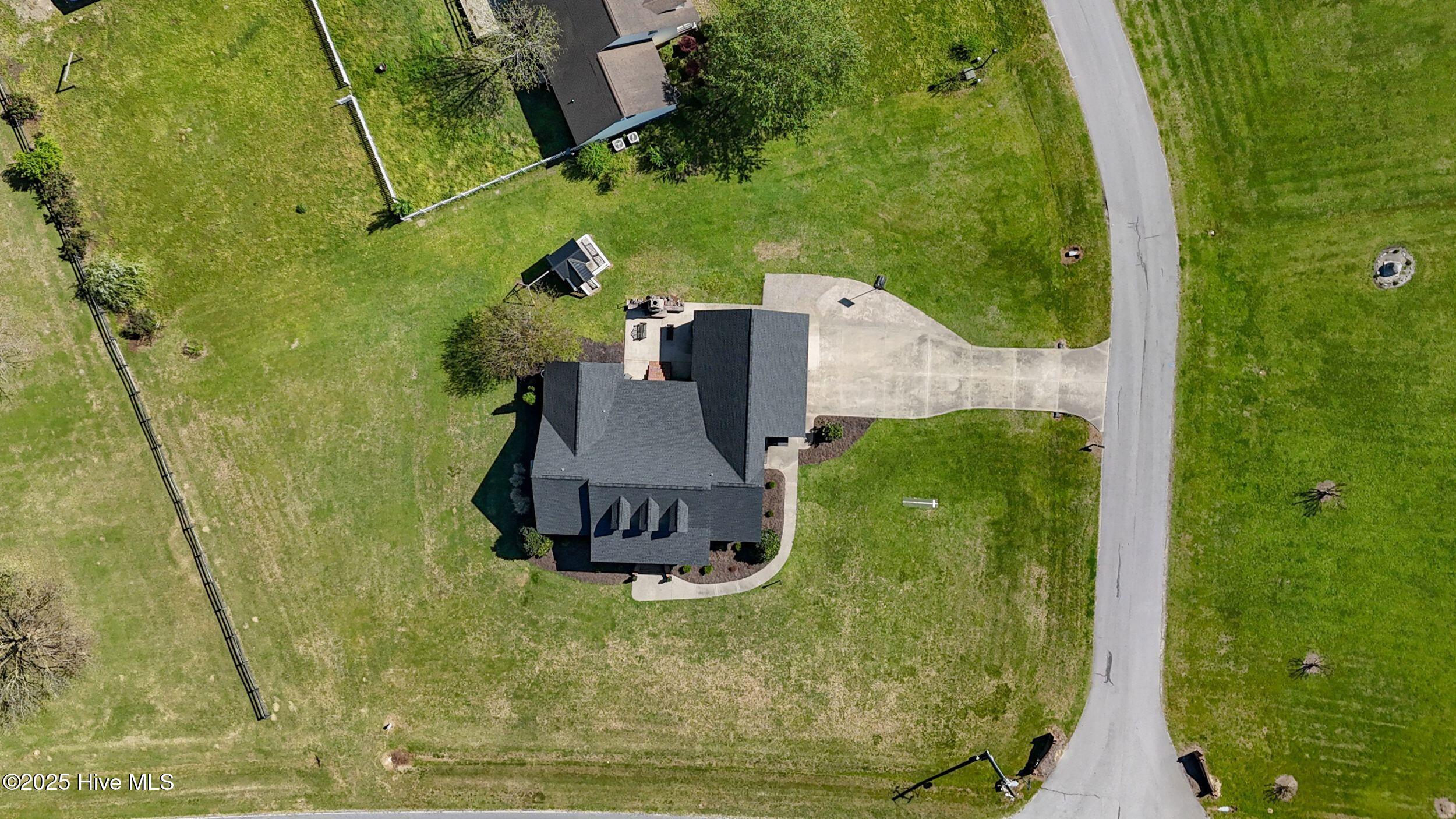 103 Arabian Circle Property Photo 61