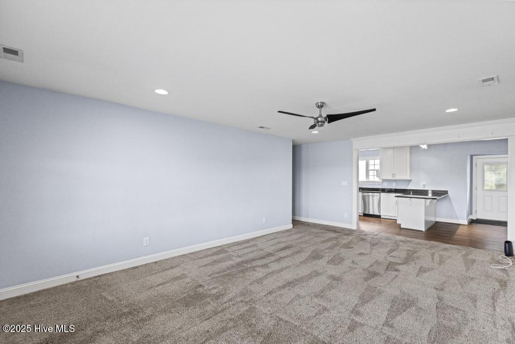 4161 Middle Road Property Photo 5