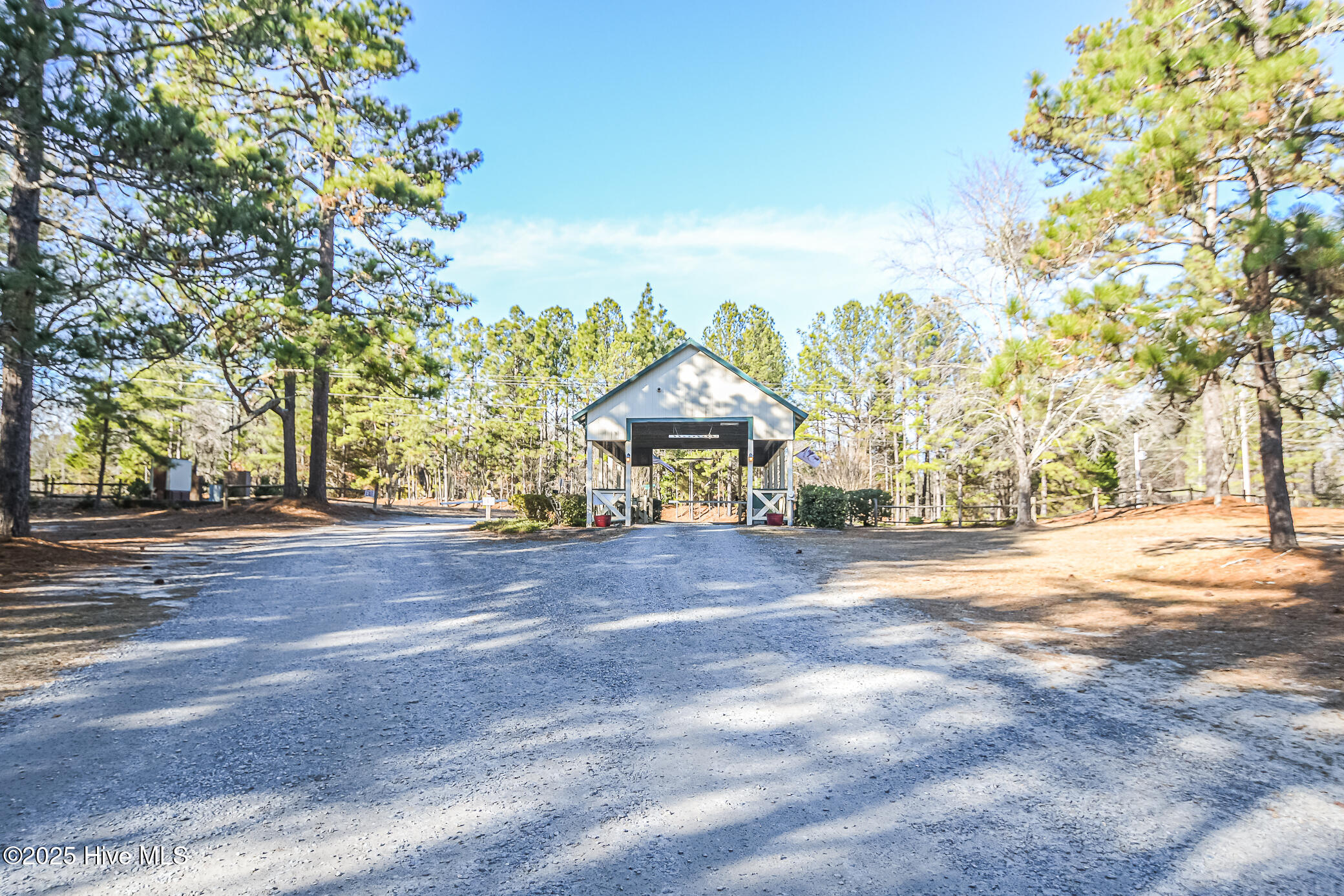 23 23 Equestrian Lane Property Photo 9