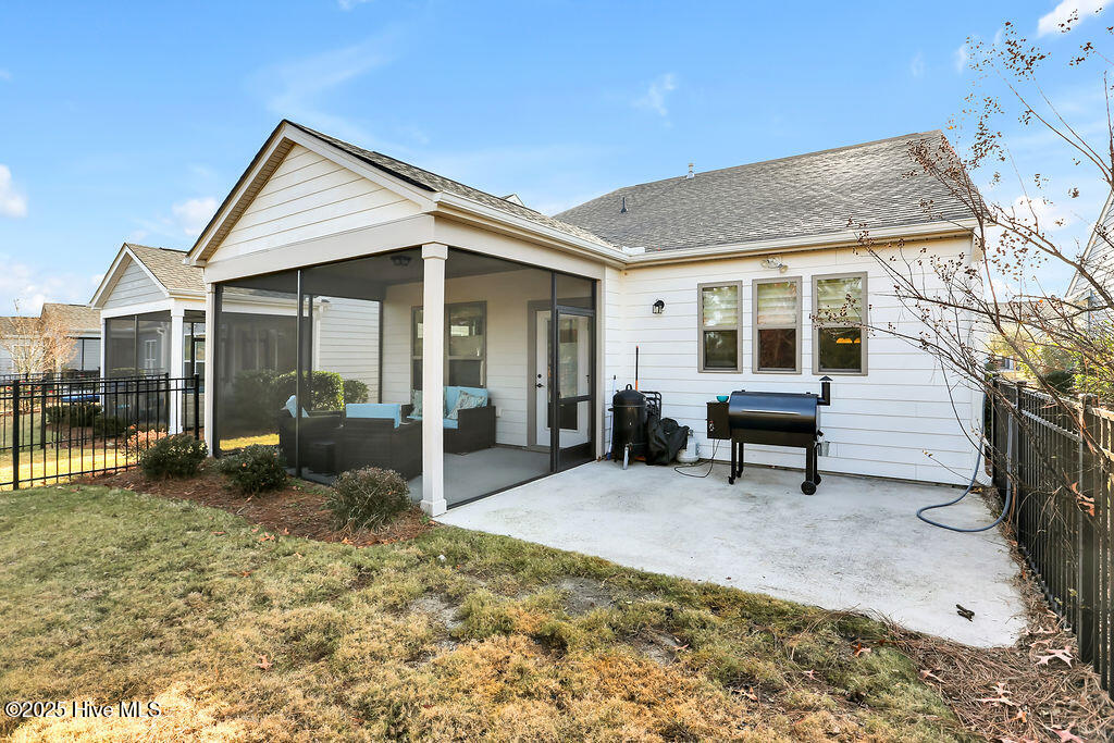 3158 Laughing Gull Terrace Property Photo 32