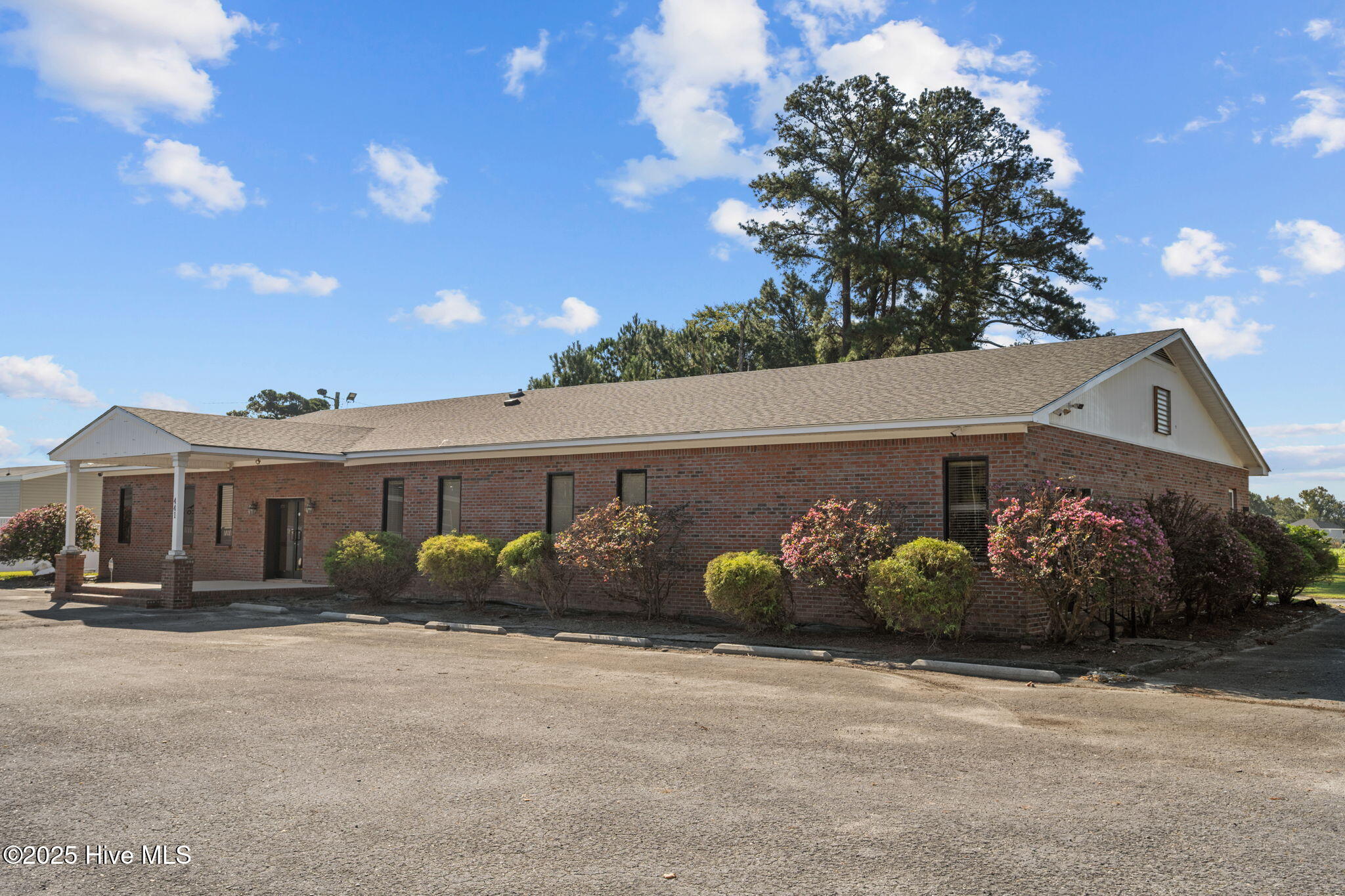 441 Kinston Highway Property Photo 7