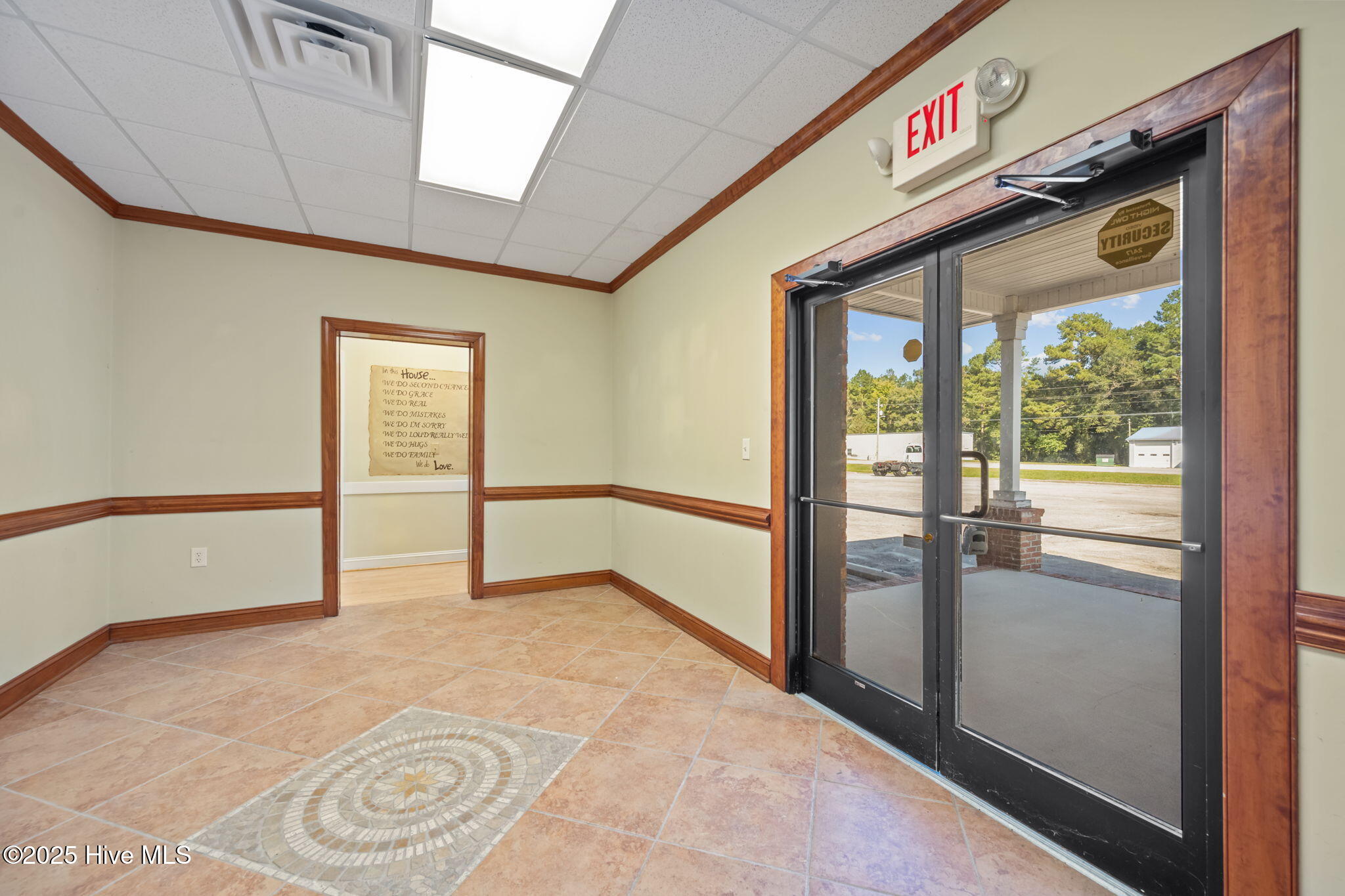 441 Kinston Highway Property Photo 10