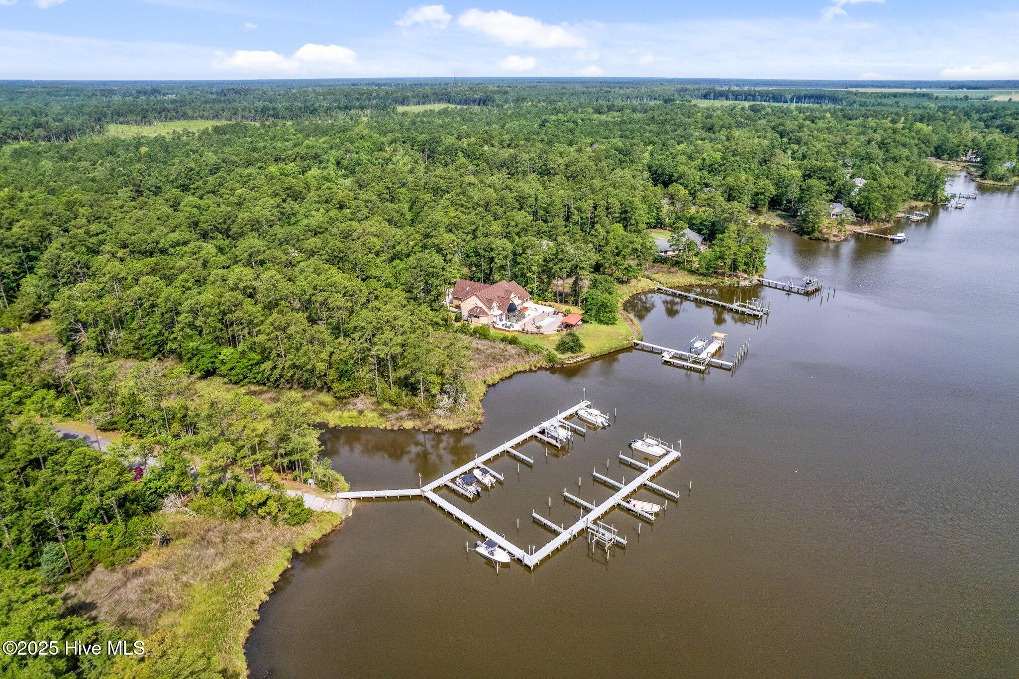 166 112 Marsh Run Property Photo 41