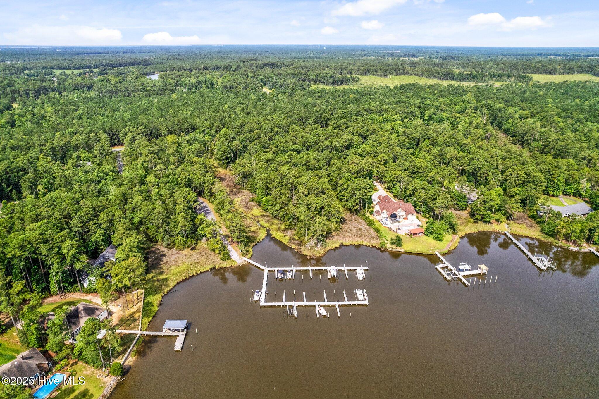 166 112 Marsh Run Property Photo 42