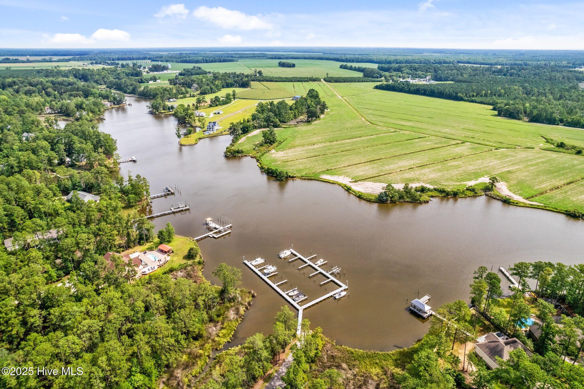 166 112 Marsh Run Property Photo 46