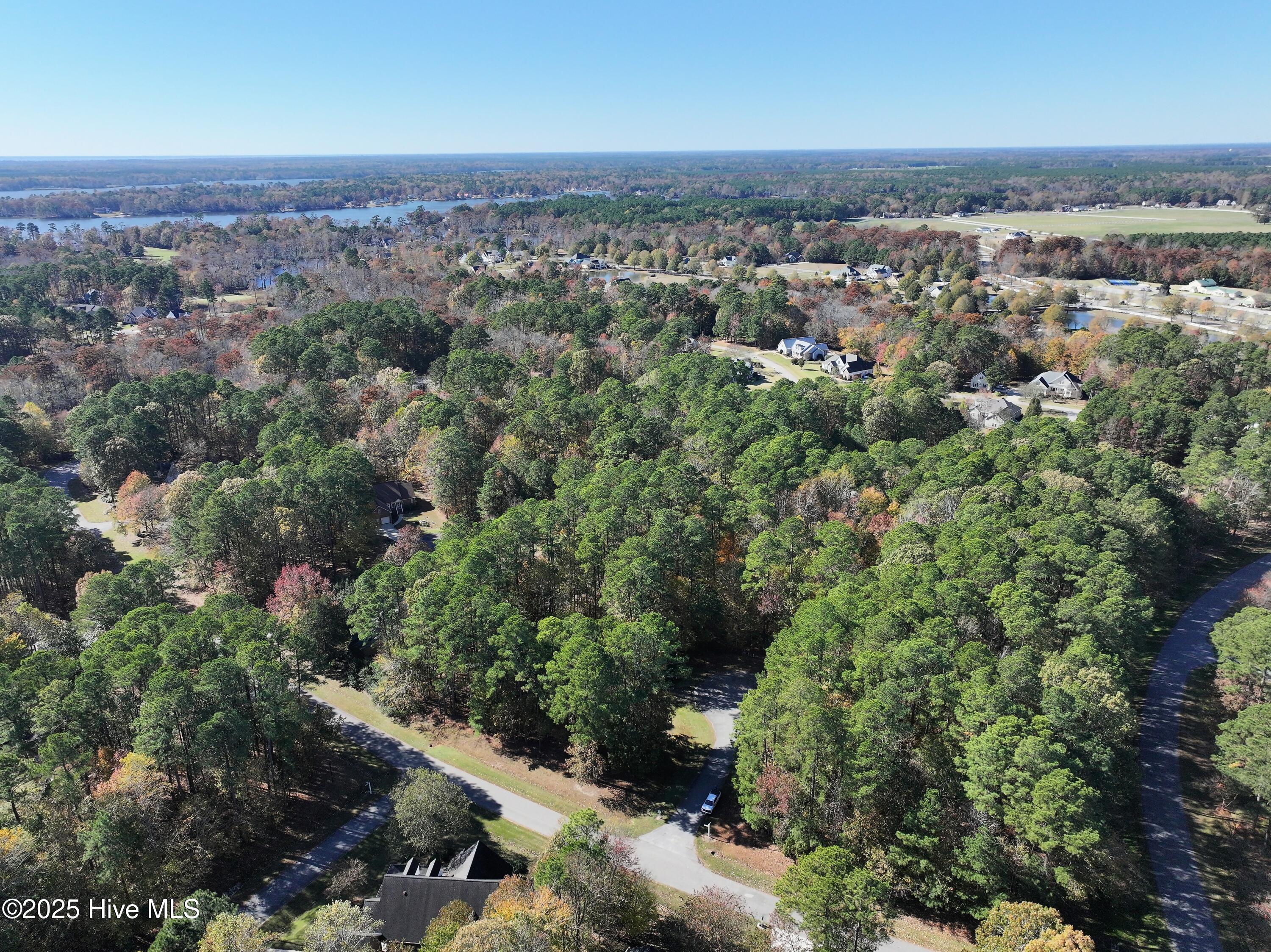 105 38 Lumber Circle Property Photo 3