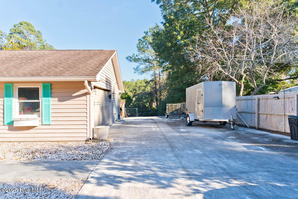 174 Fox Drive Property Photo 37