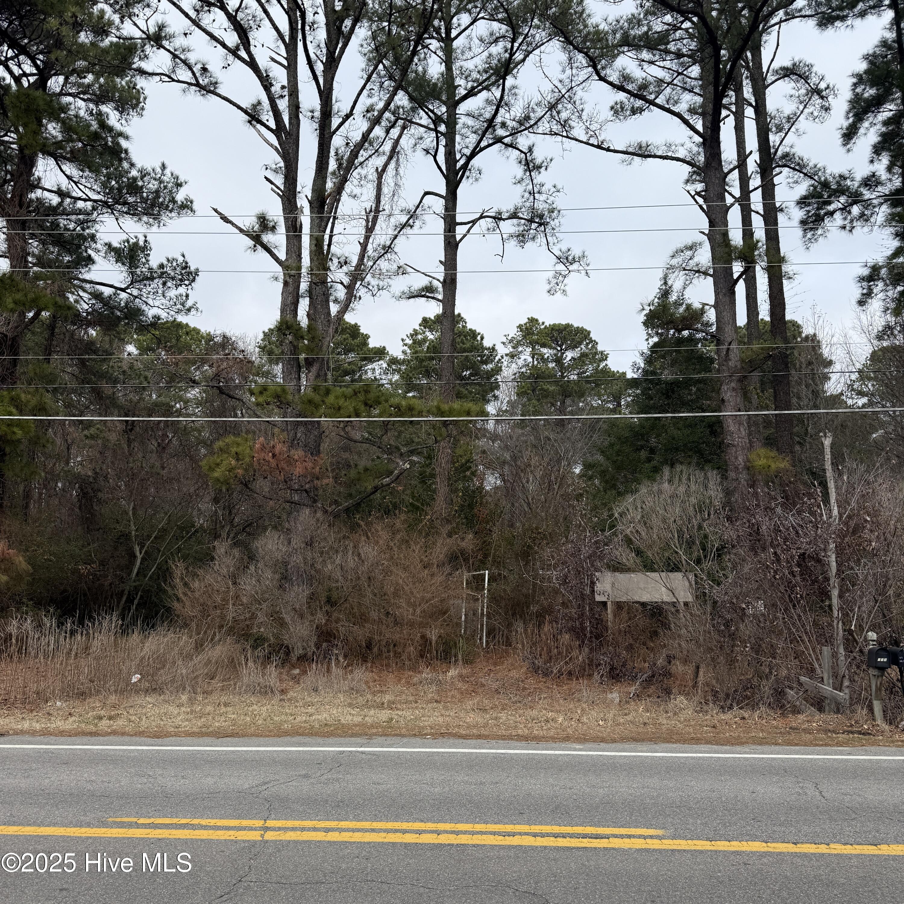825 Soundside Road Property Photo 3