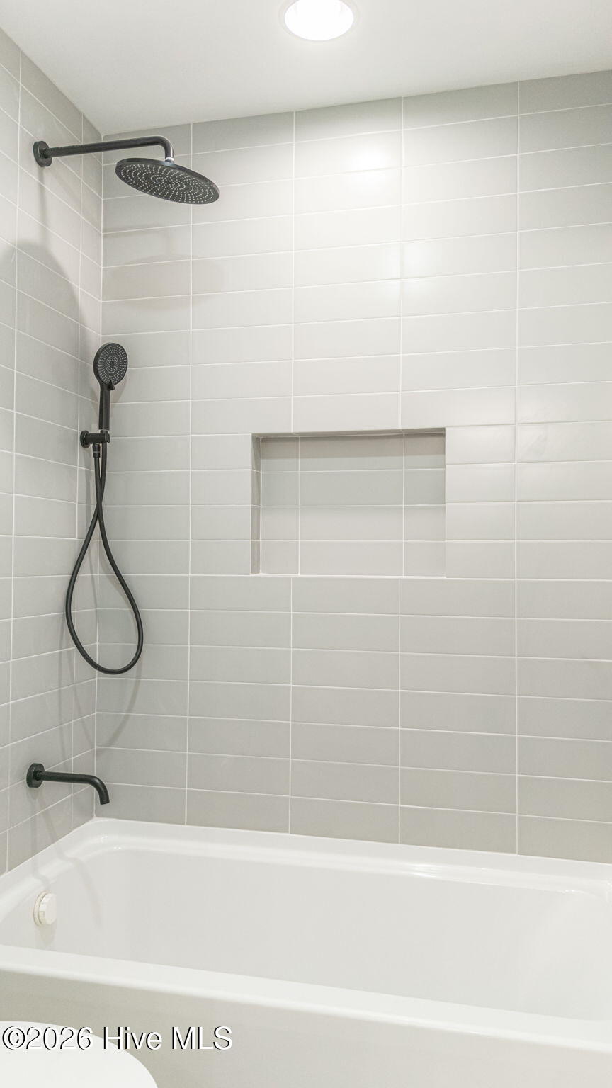 399 Spring Lake Drive Property Photo 32
